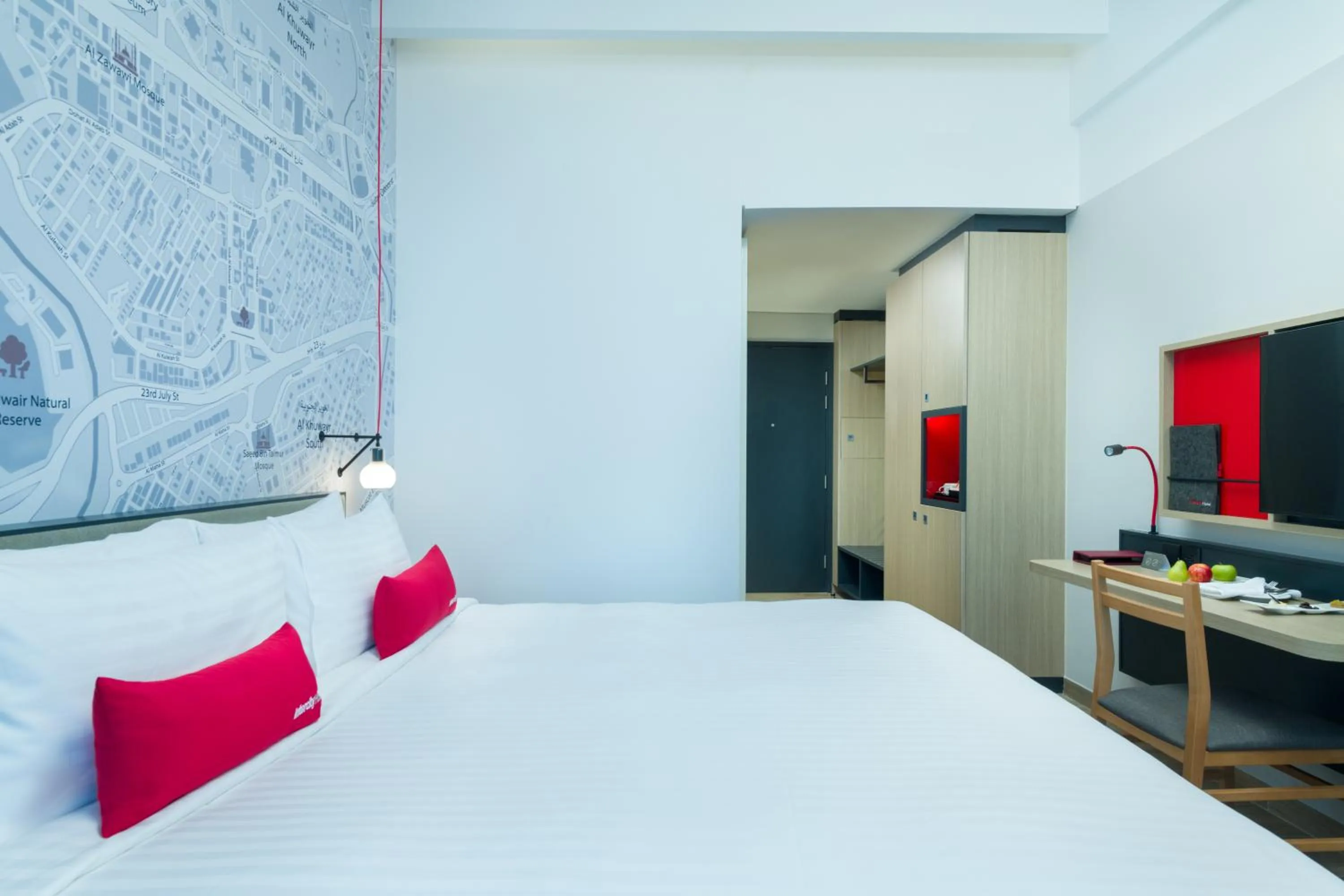 Deluxe Double Room with Sea View in IntercityHotel Muscat