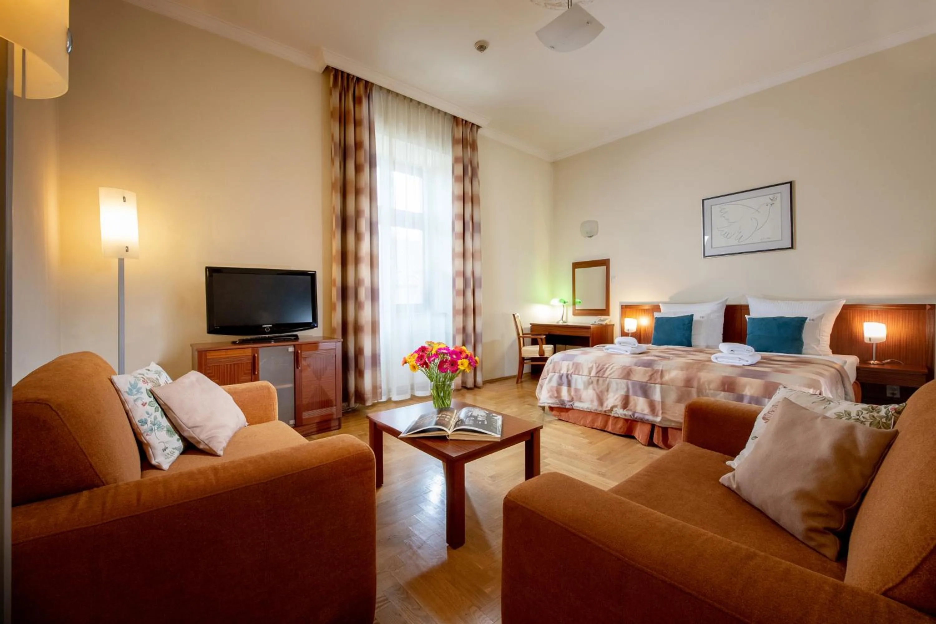 Superior Apartment in Red Brick Apartments