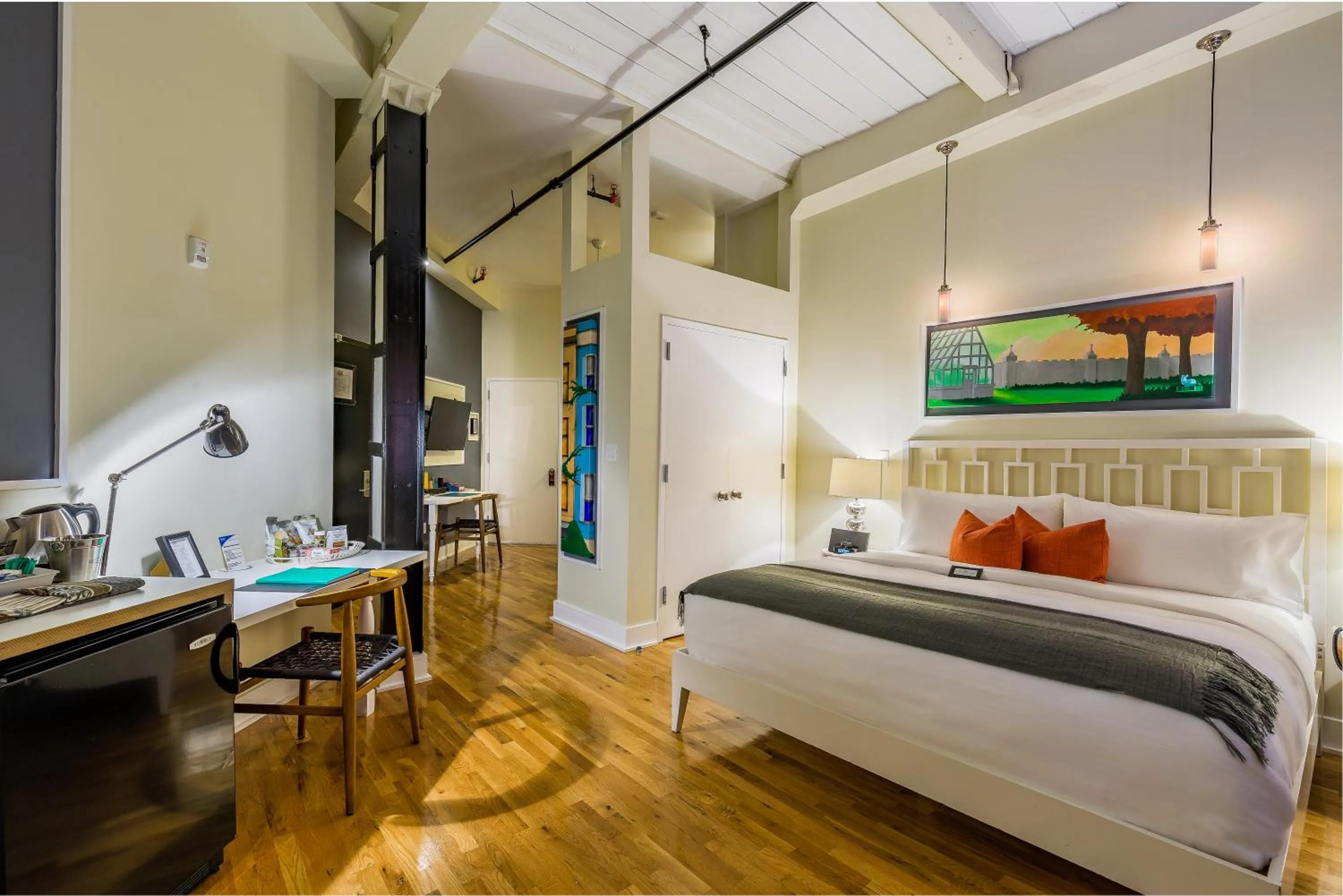 Loft Suite in Henry Norman Hotel