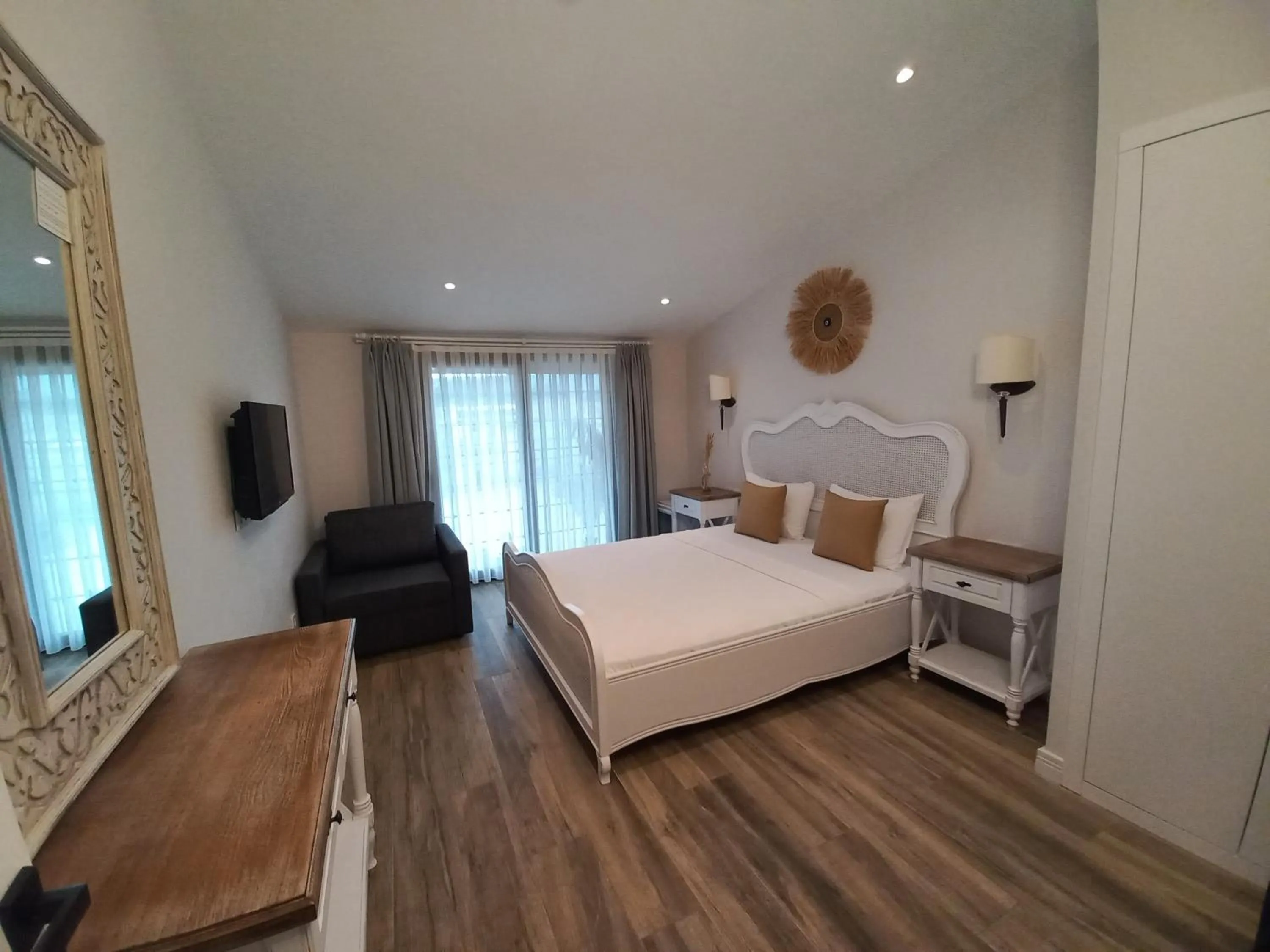 Standard Triple Room in Chloe hotel Alacati