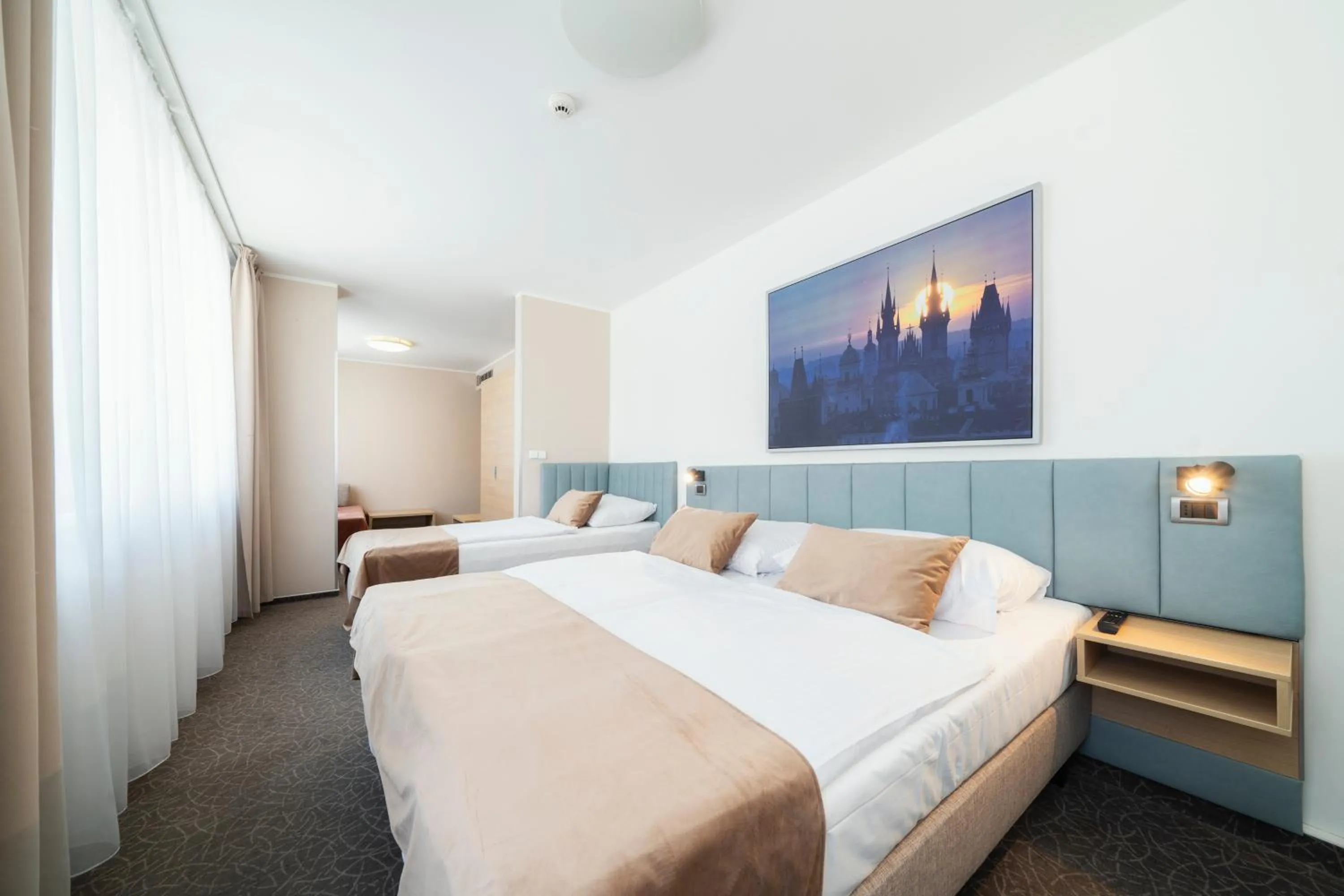 Superior Quadruple Room in Hotel Ehrlich Prague