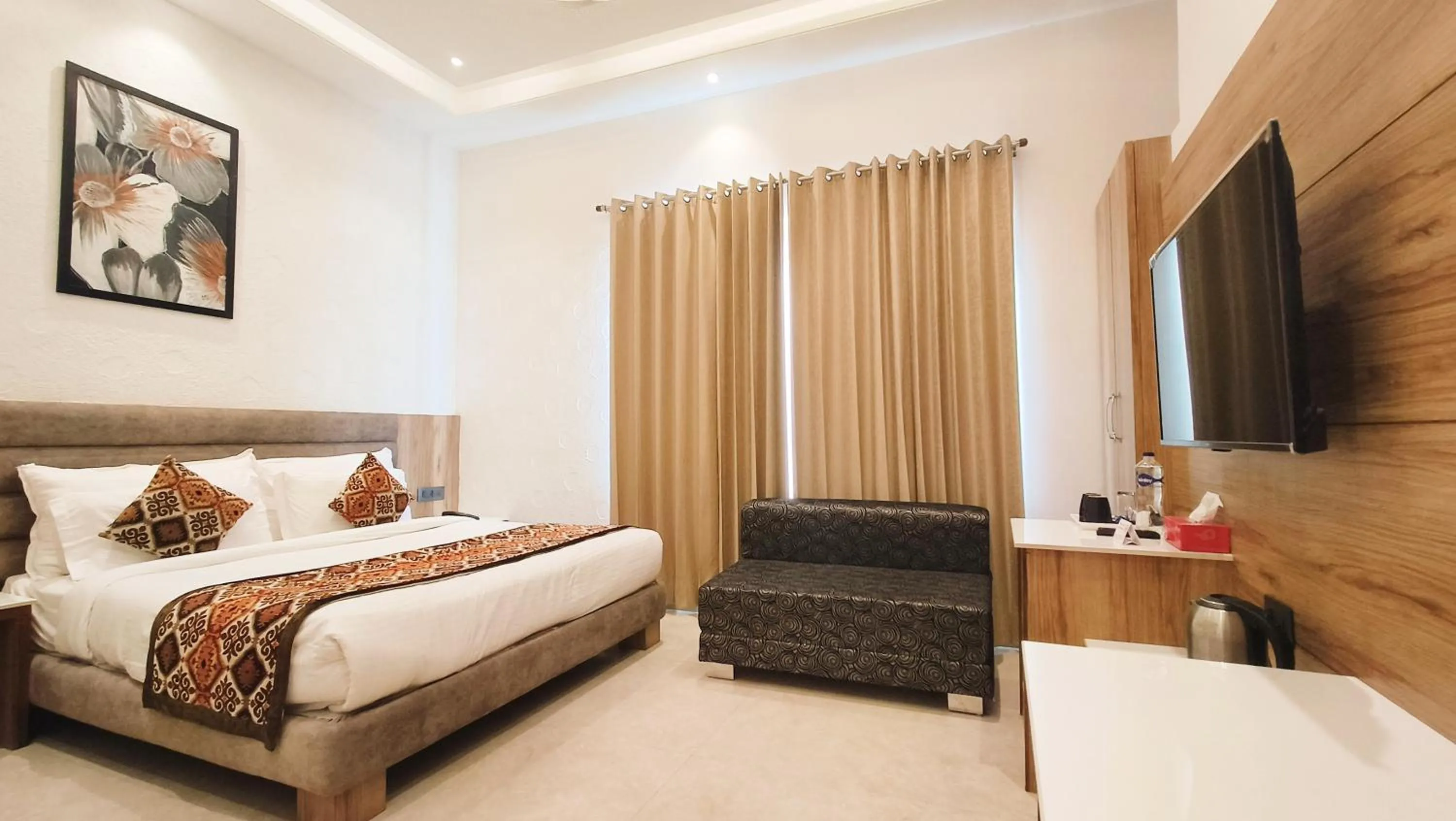 Superior Double Room in Blessings Hotel