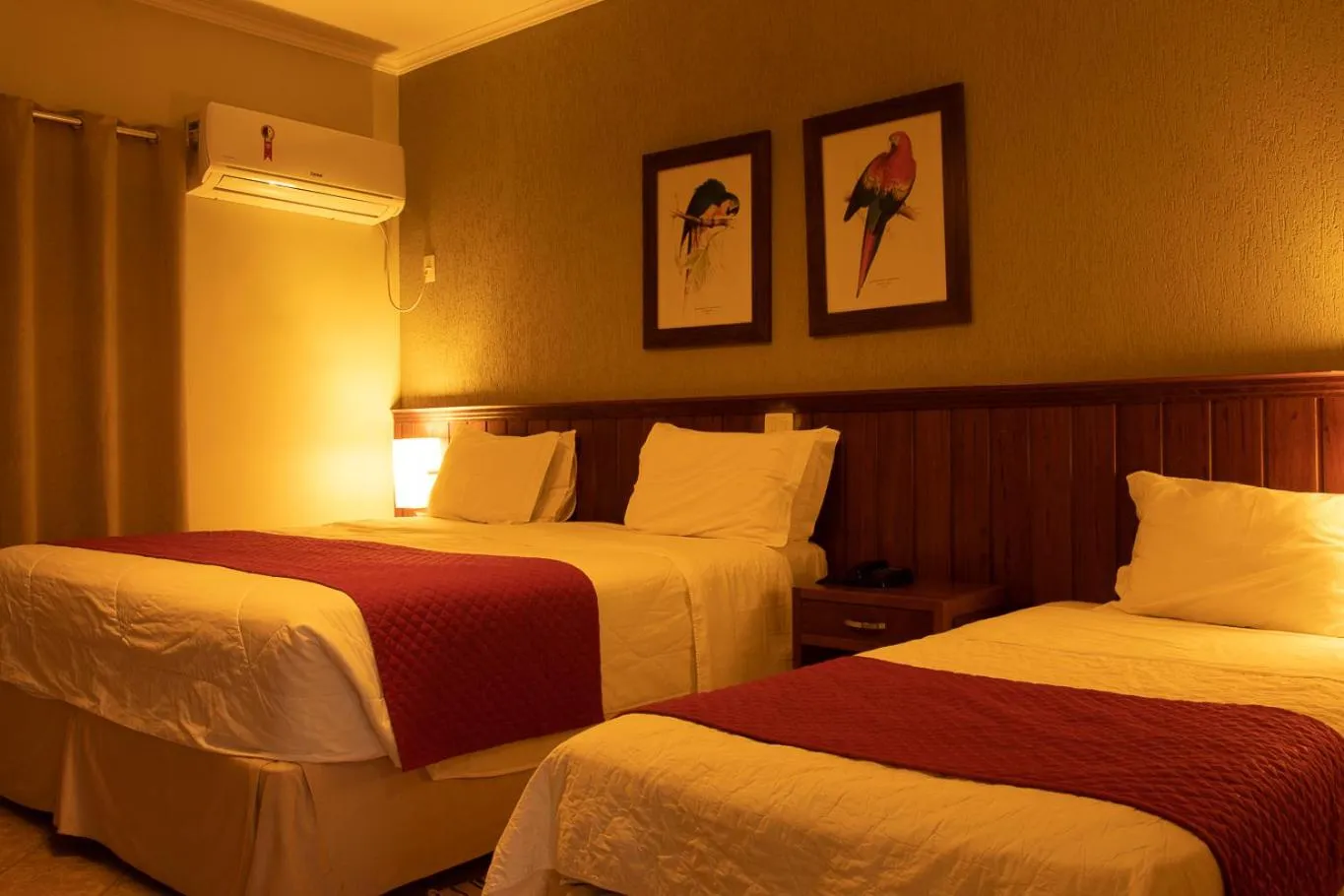 Luxury Quadruple Room - single occupancy in Hotel OT