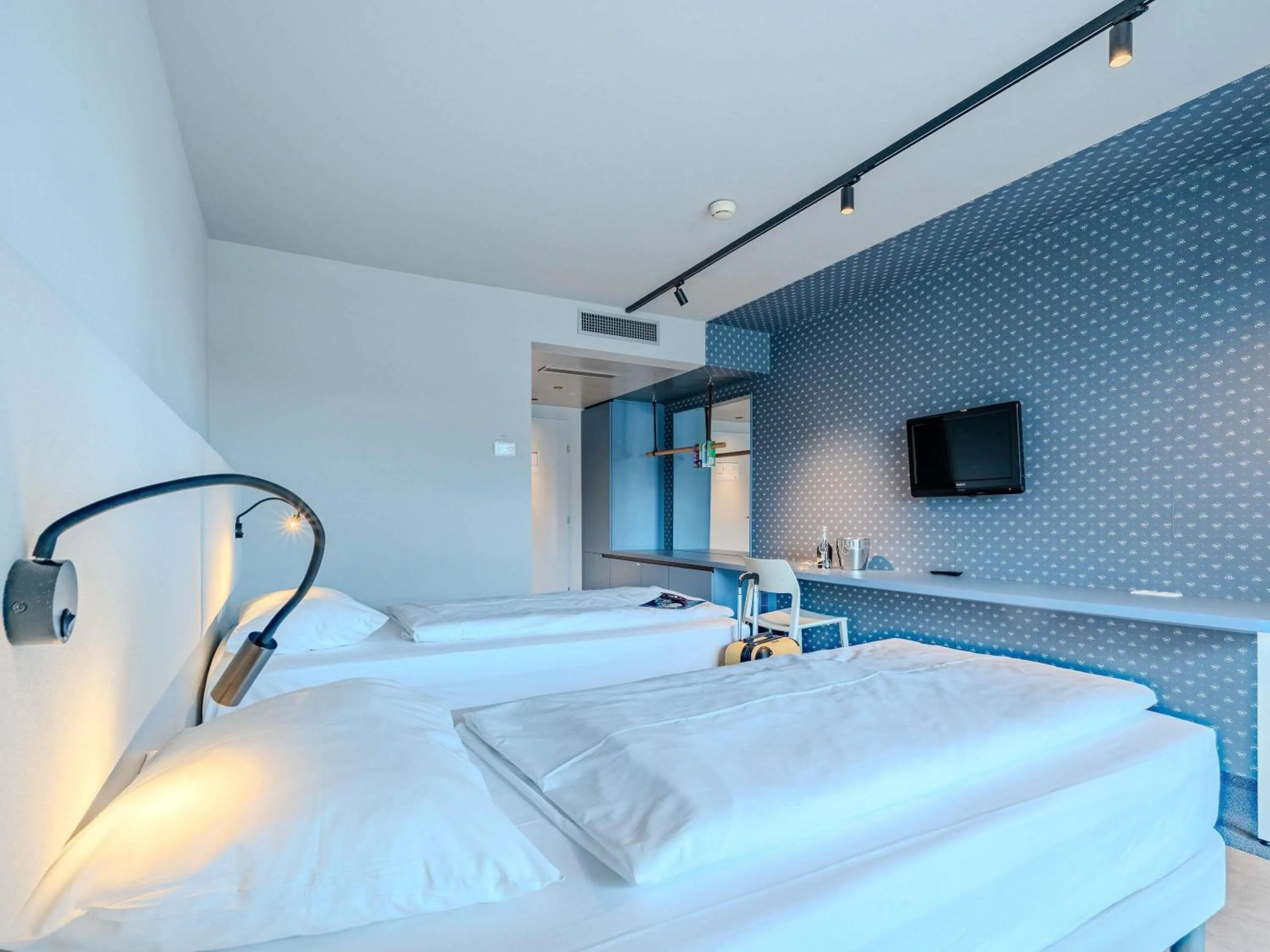 Standard Twin Room in ibis Styles Graz Messe