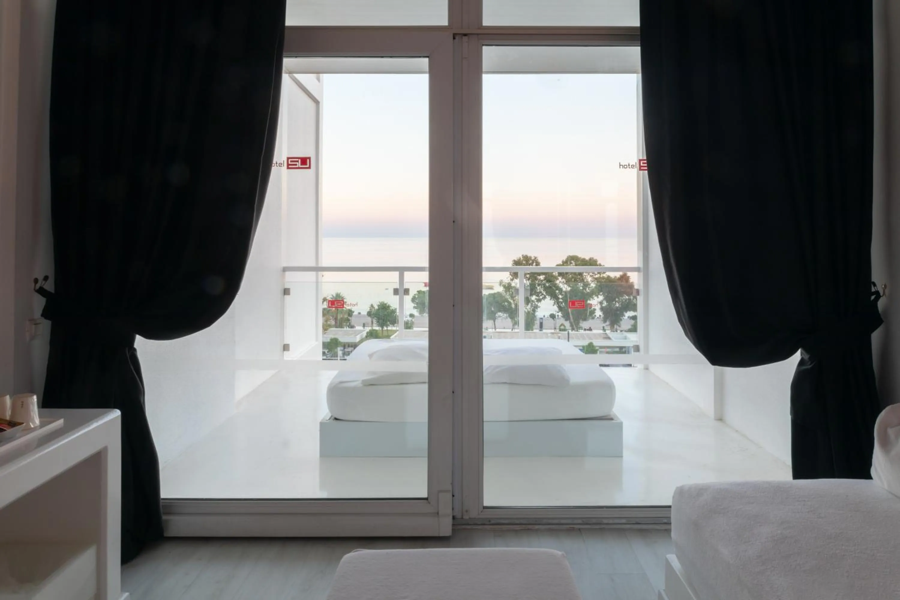 Deluxe Room with Sea View in Hotel SU & Aqualand