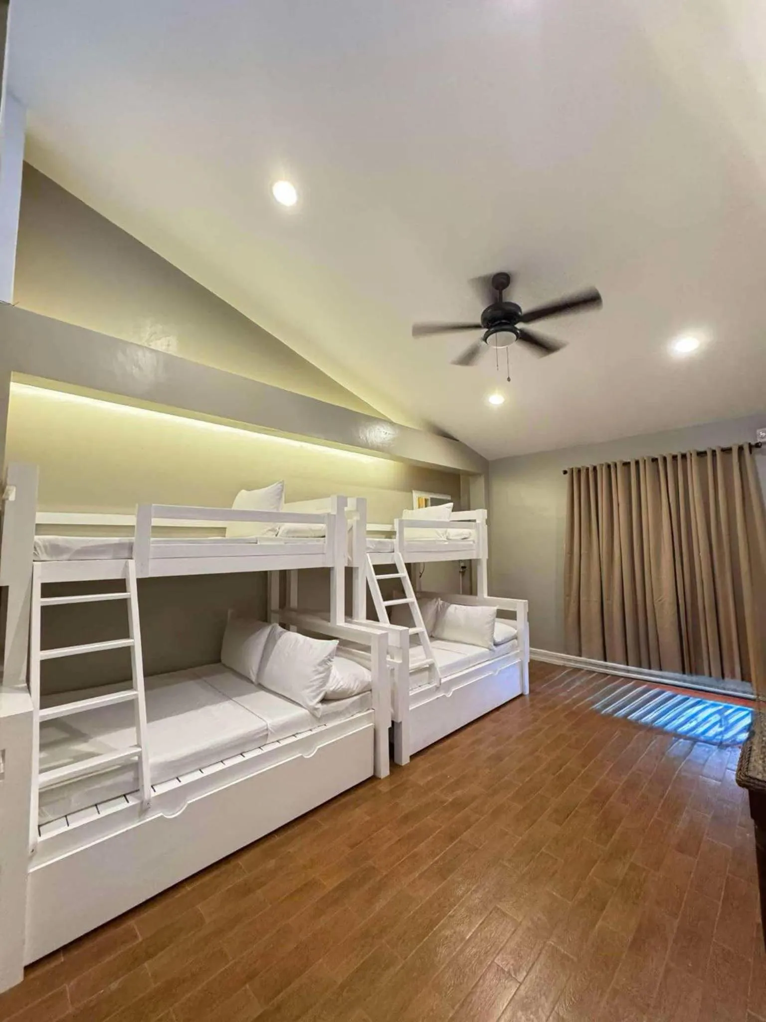 Villa in Red Coco Inn de Boracay