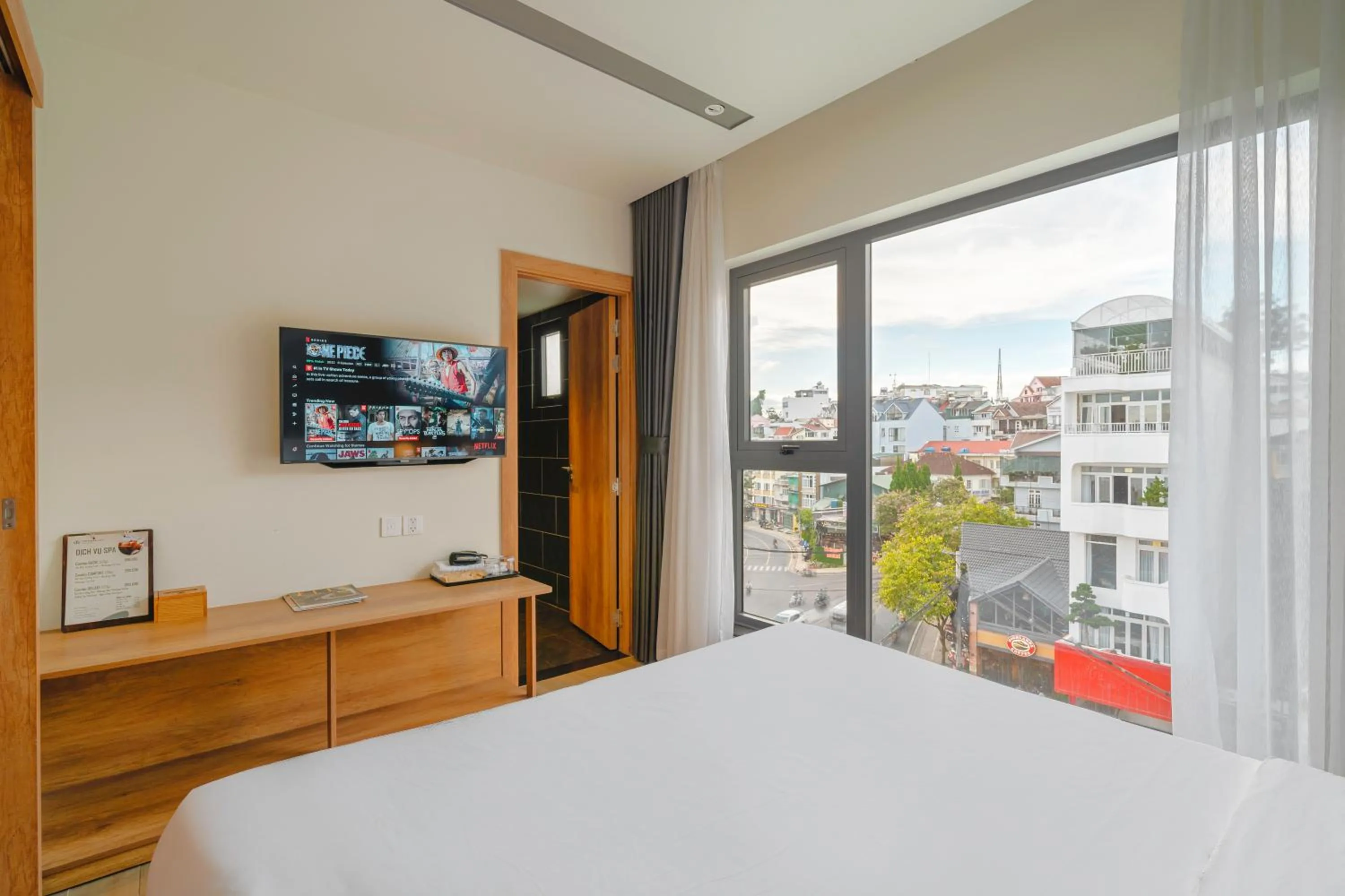 One-Bedroom Apartment in TTR Central Apart Hotel