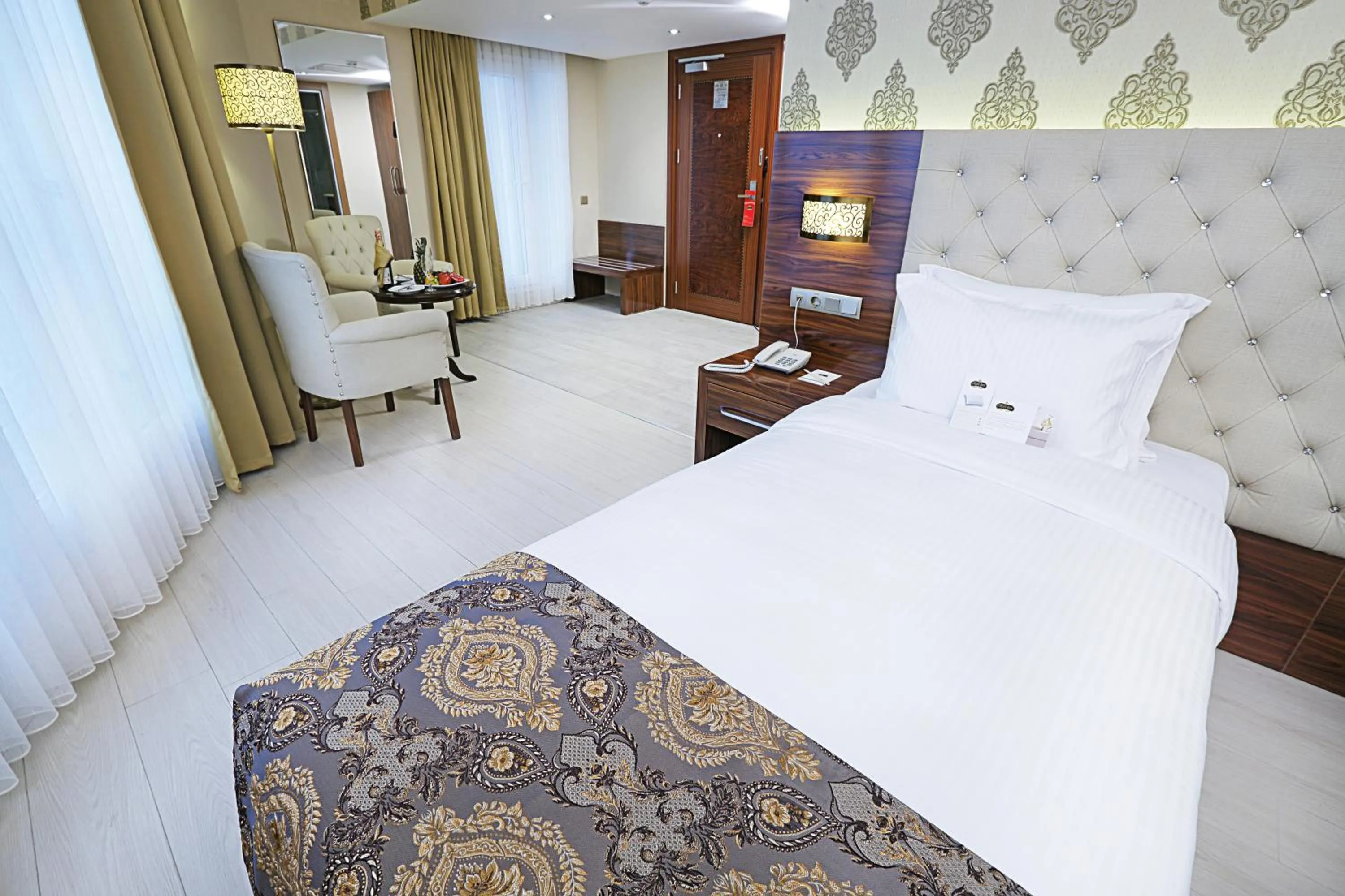 Deluxe Double Room in World Point Hotel Istanbul