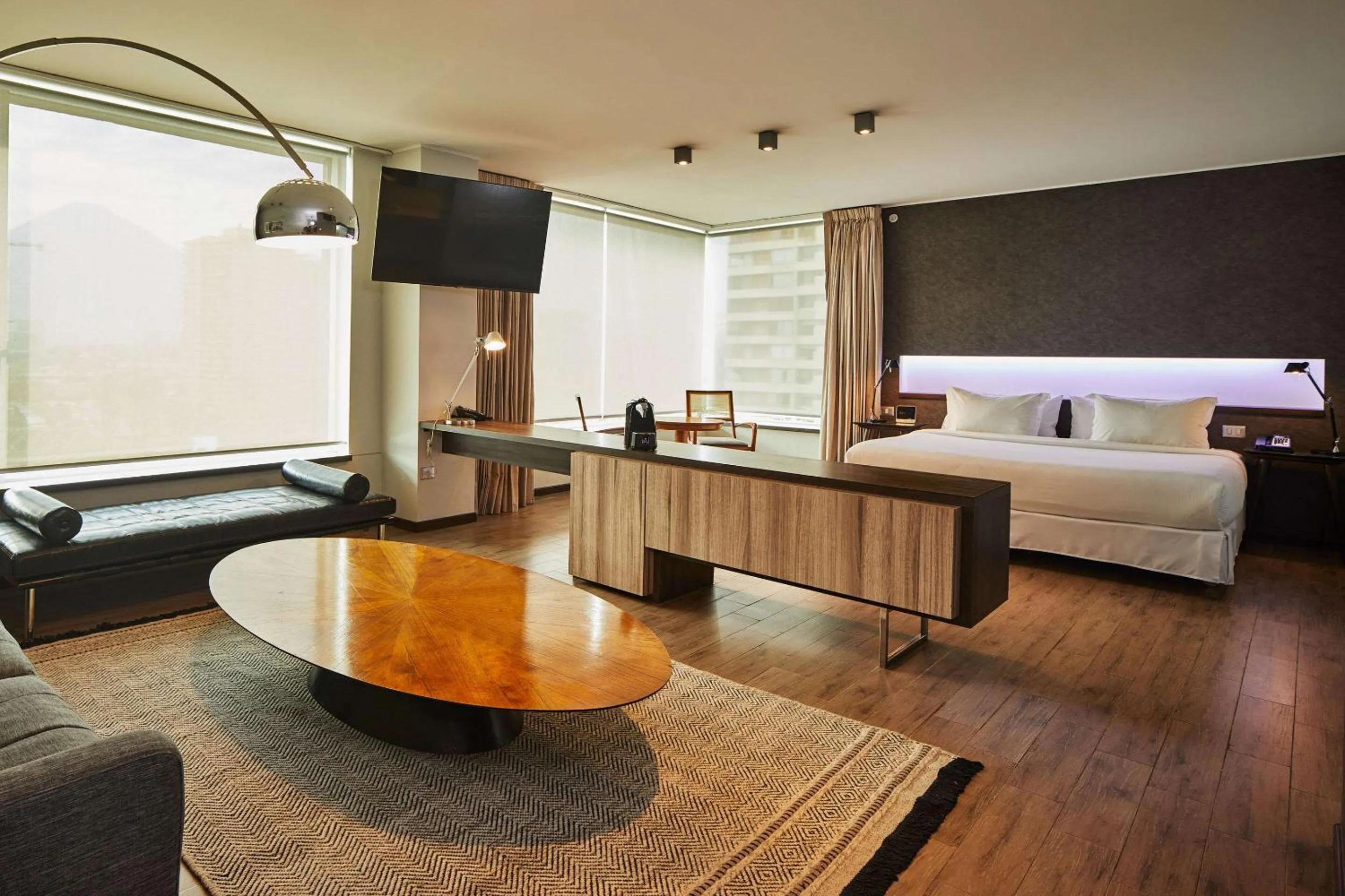 King Studio Suite - single occupancy - Non-Smoking in Radisson Blu Plaza El Bosque Santiago