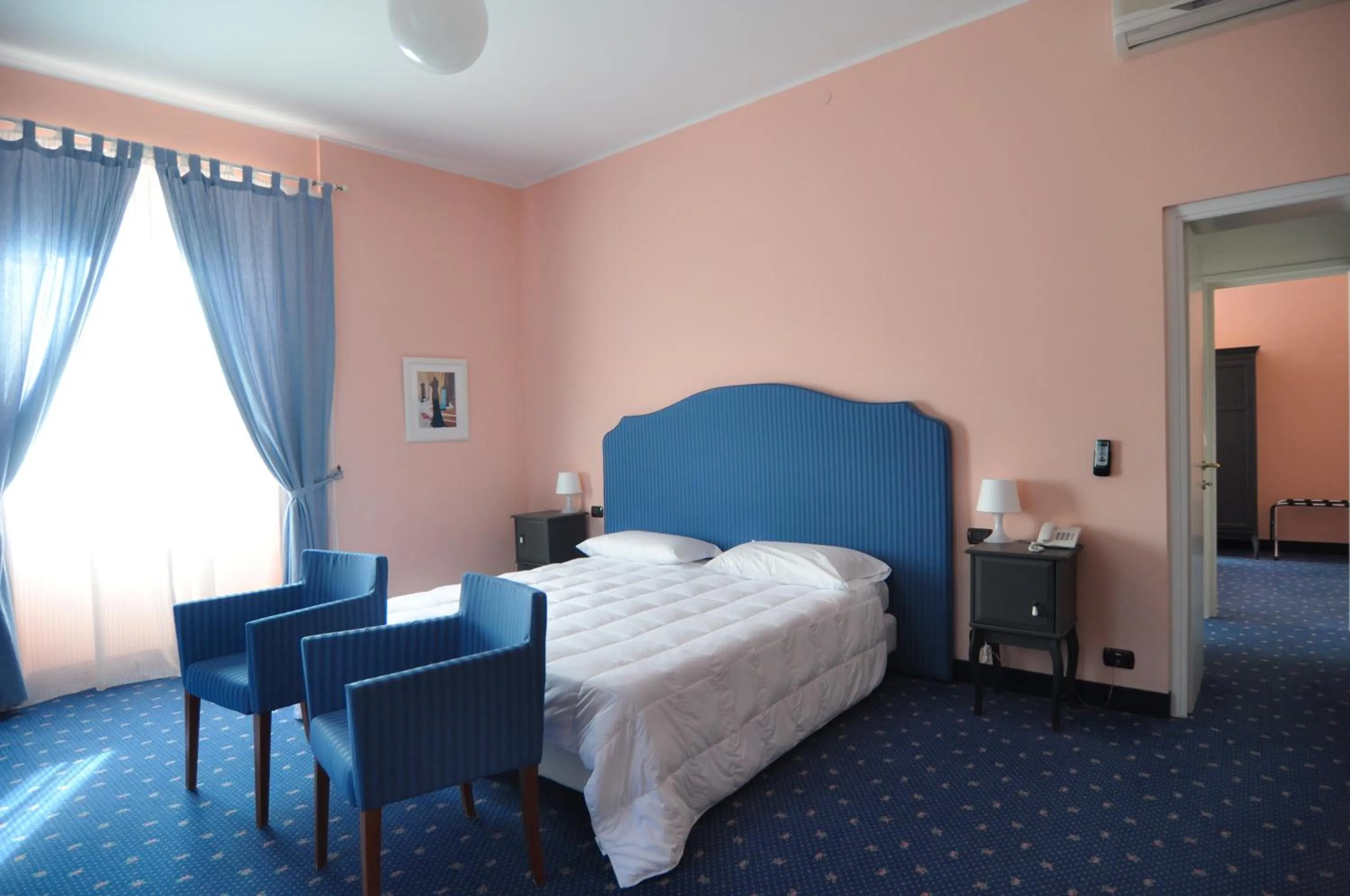 Two Connecting Rooms (4 Adults) in Hotel Milano Pool & Garden