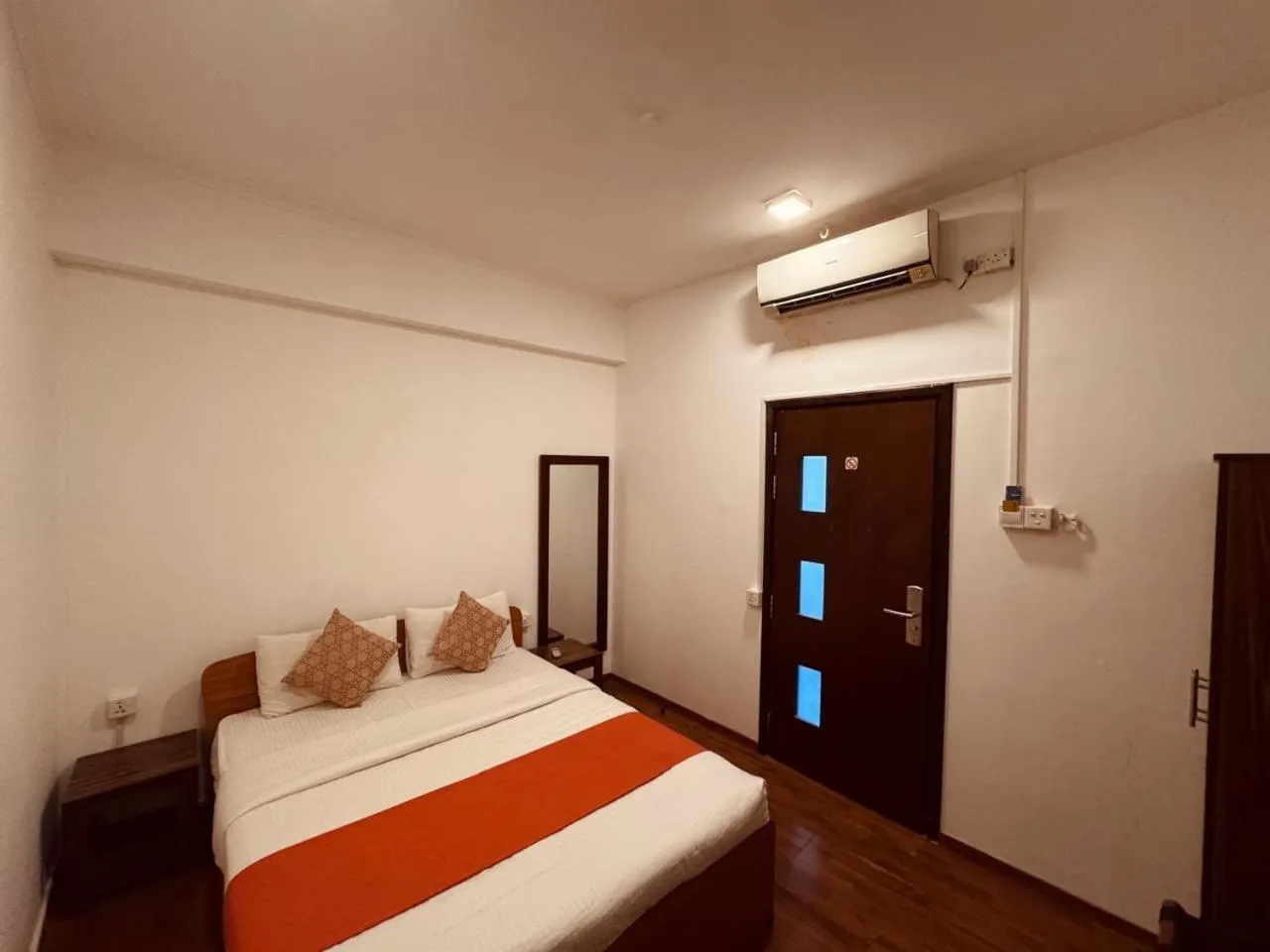 Double Room with Shared Bathroom in CityRest Fort