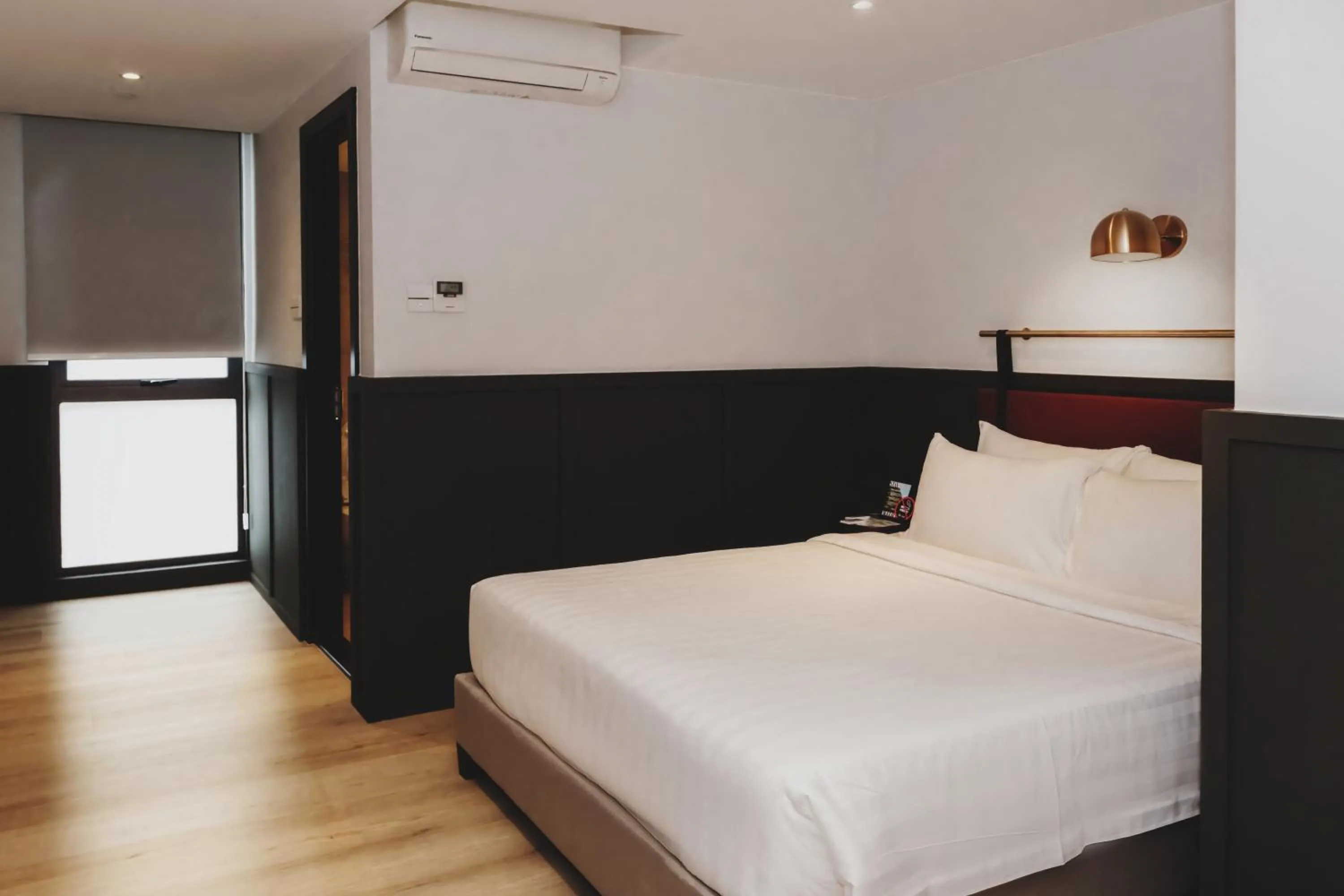 Superior Queen Room in Monocolo Boutique Hotel