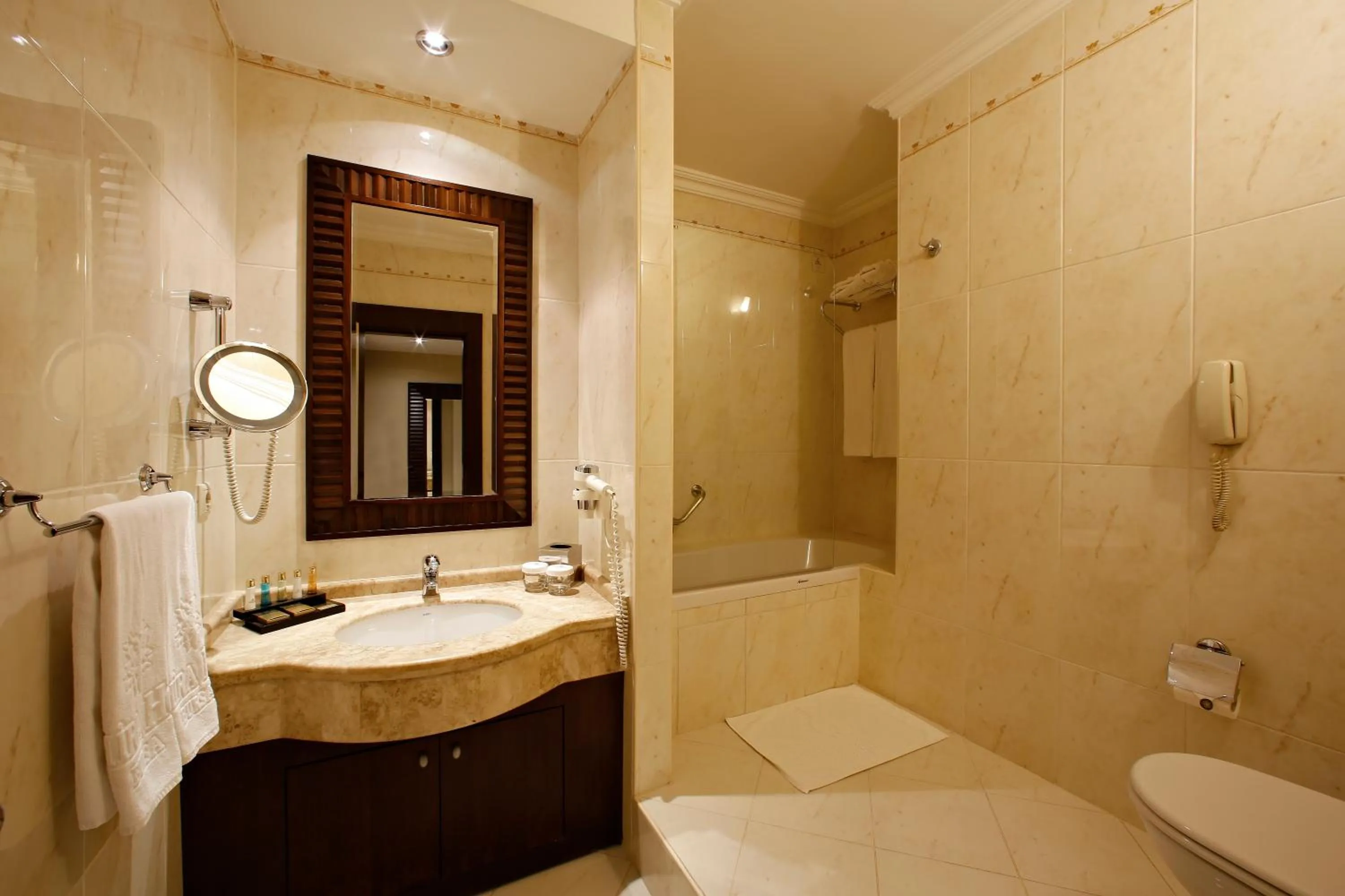 Family Suite in Almira Hotel Thermal Spa & Convention Center