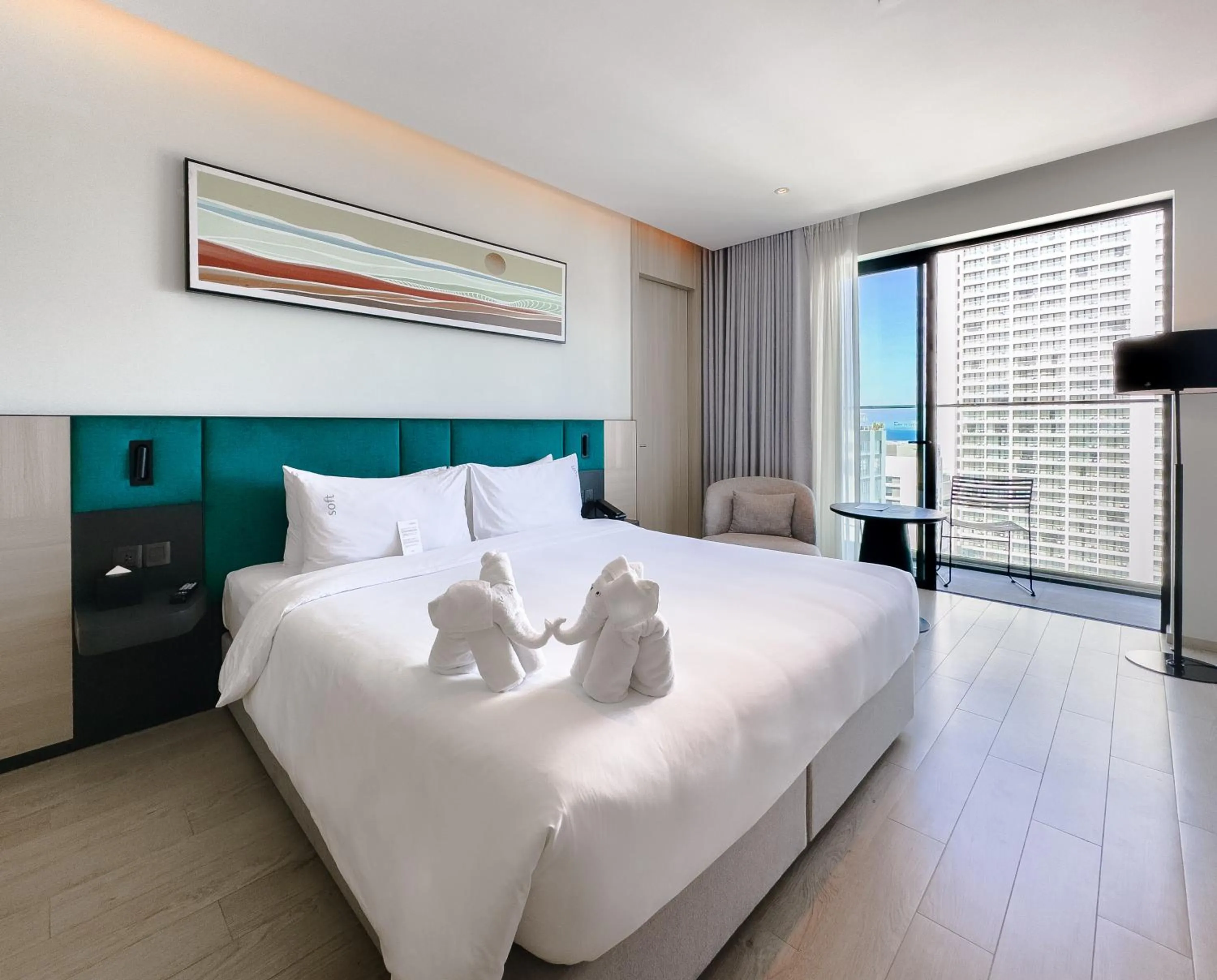 Family Room with Sea View in December Hotel