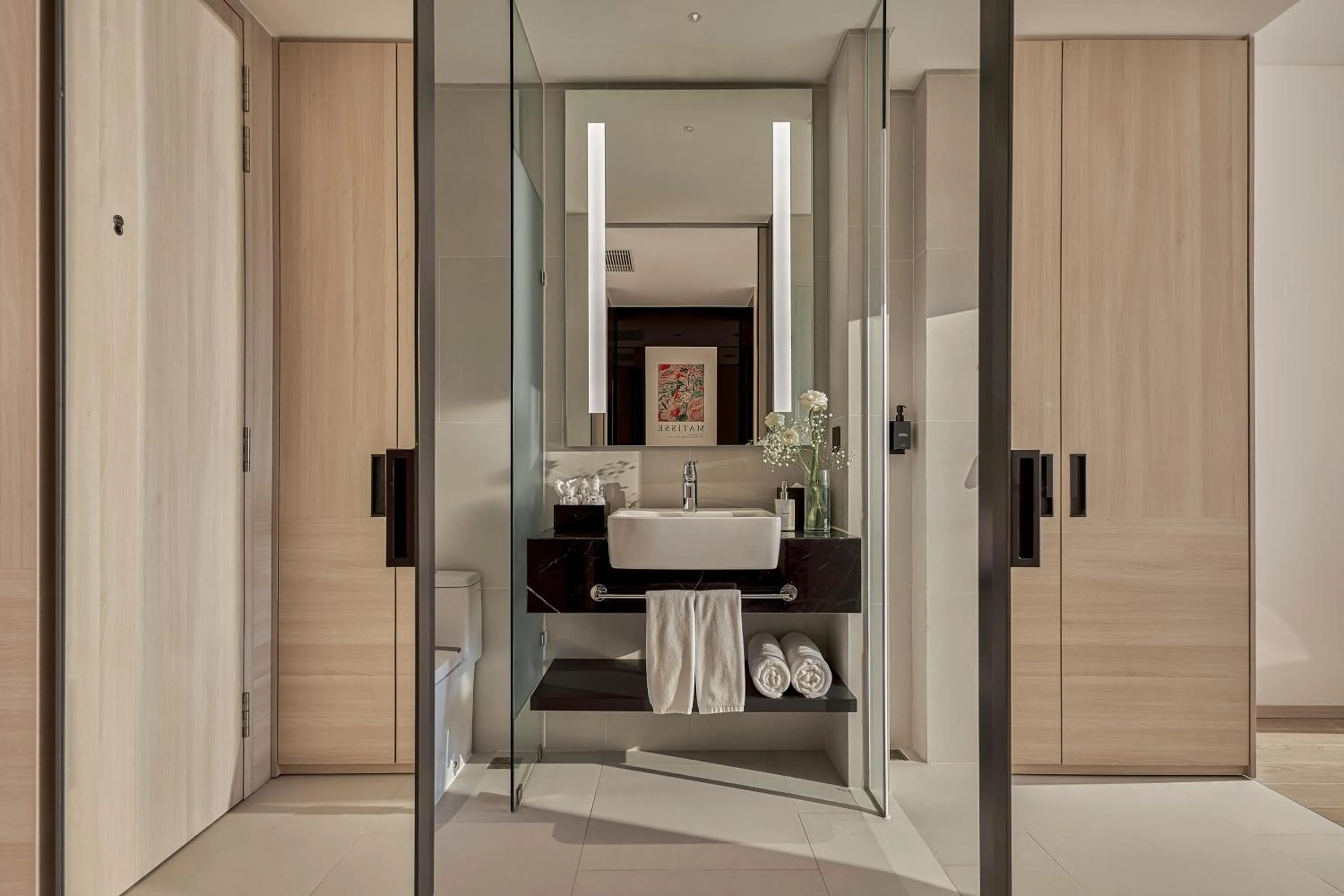 Twin Room with Mountain View in December Hotel