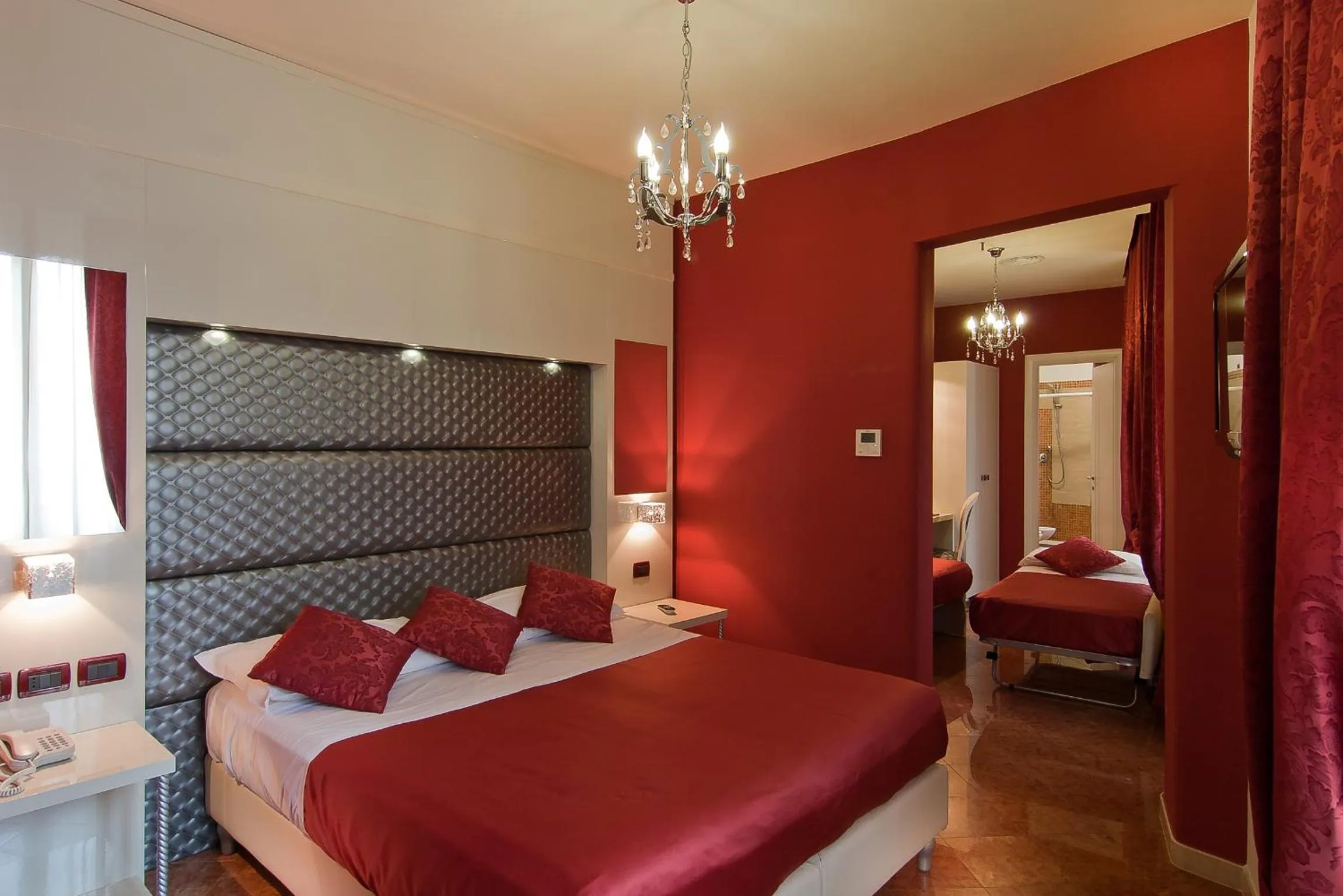 Junior Suite (2 Adults) in Hotel Fellini a Fontana di Trevi