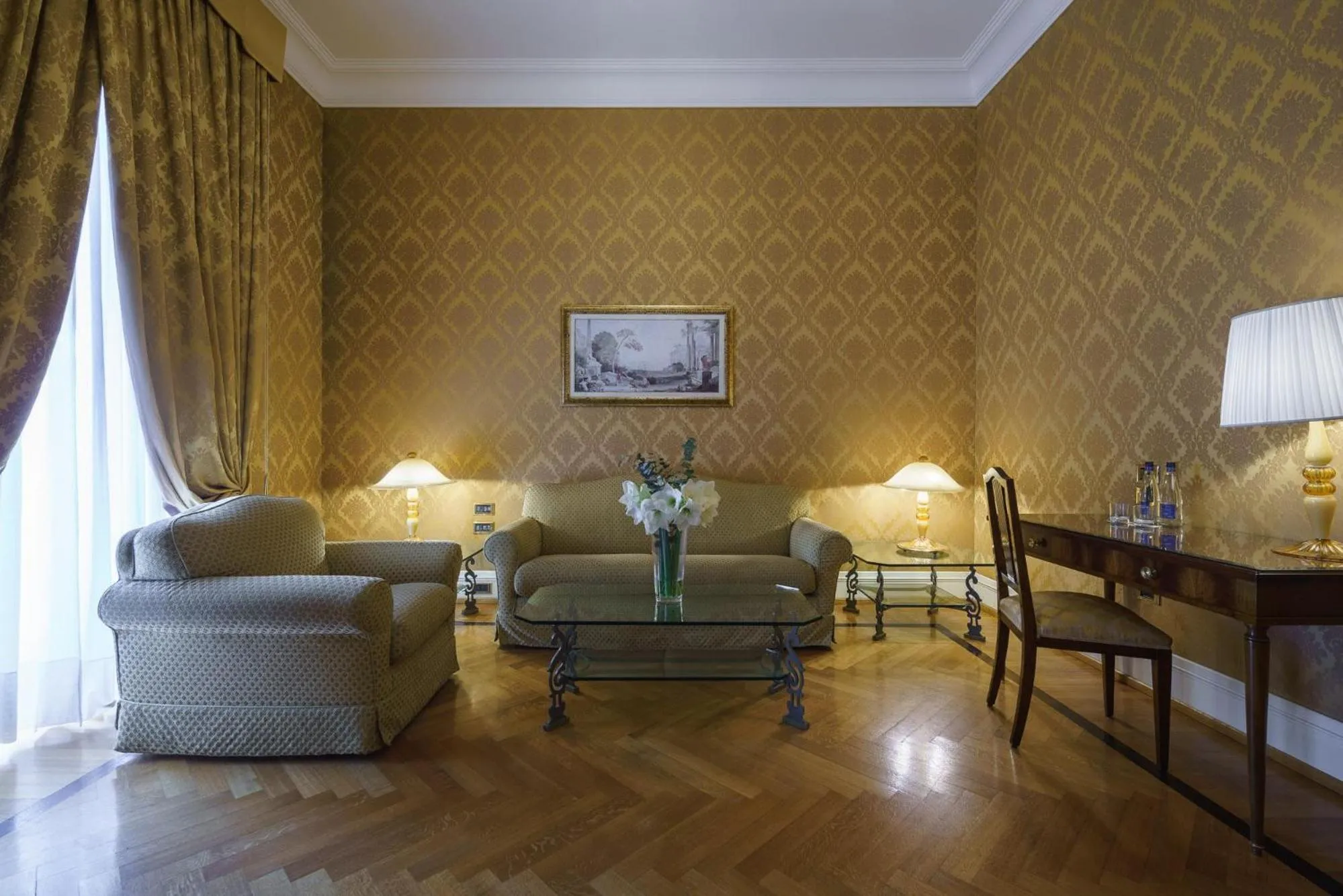 Large Suite with Sea View in Eurostars Hotel Excelsior