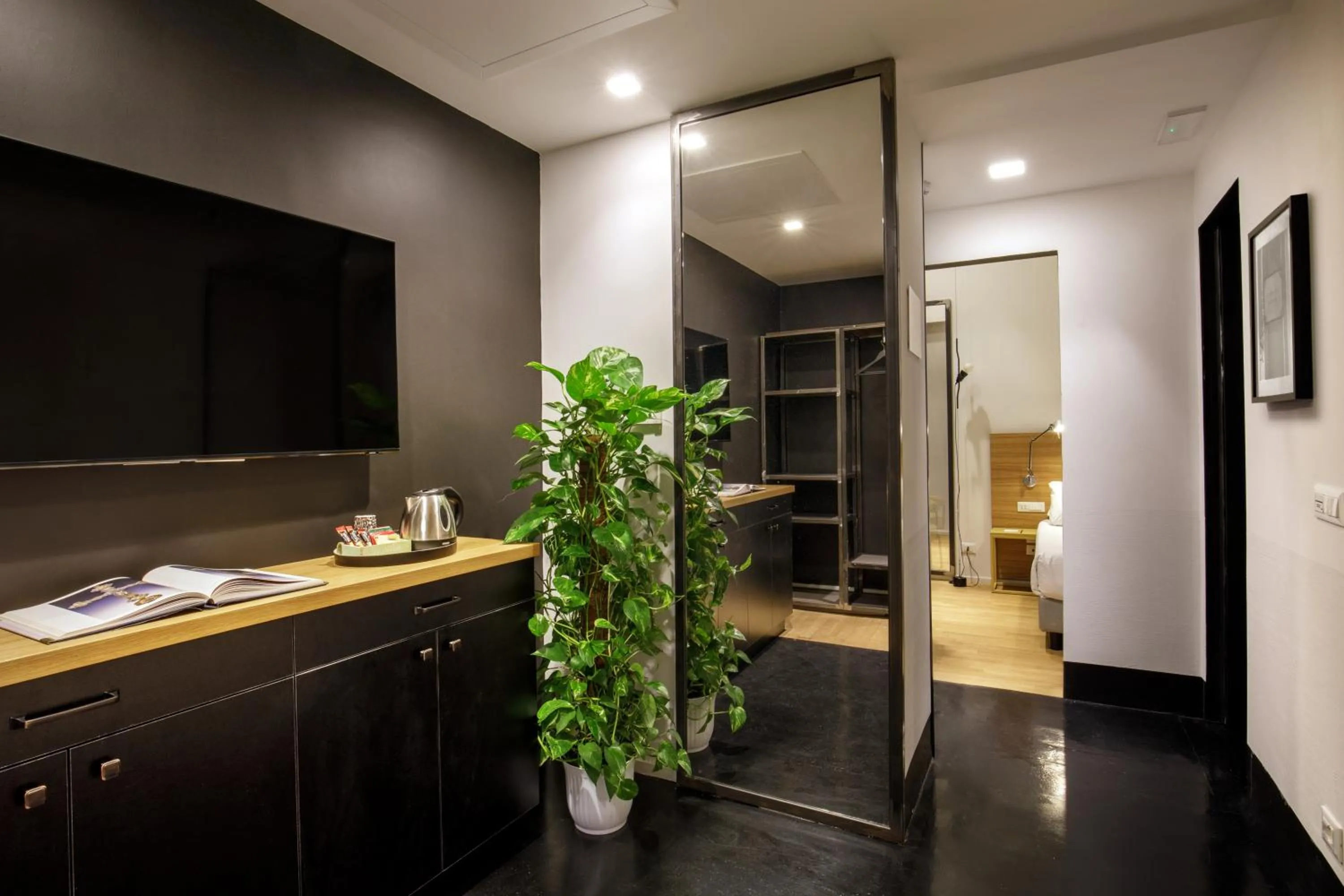 Deluxe Family Room in Coronari Palace