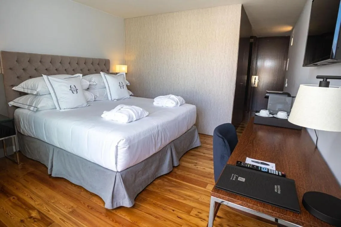 Terrace Classic Double or Twin - Modern Building in Solar do Requeijo by Luna Hotels & Resorts