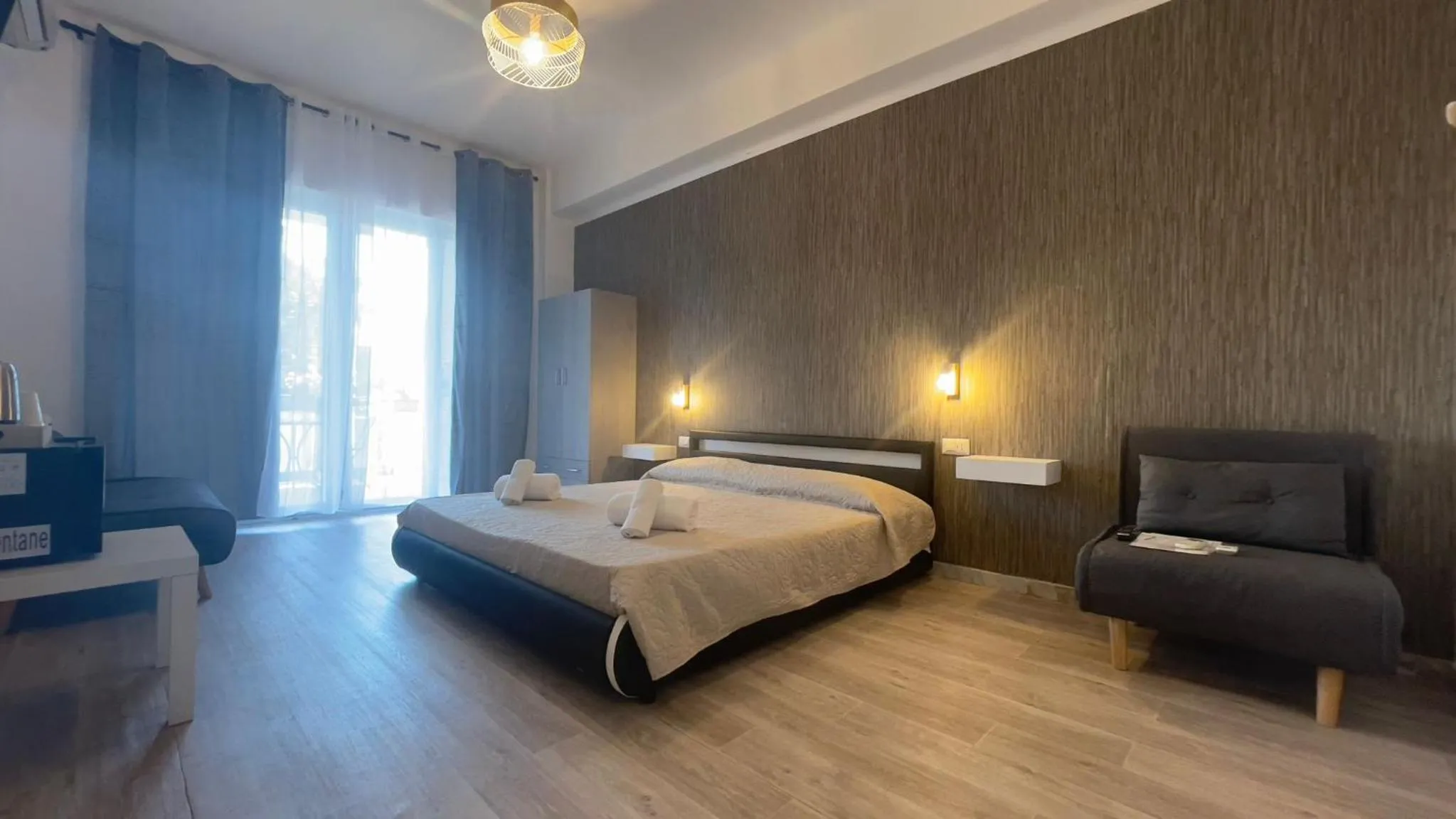 Cconforthotels R&B Gary House