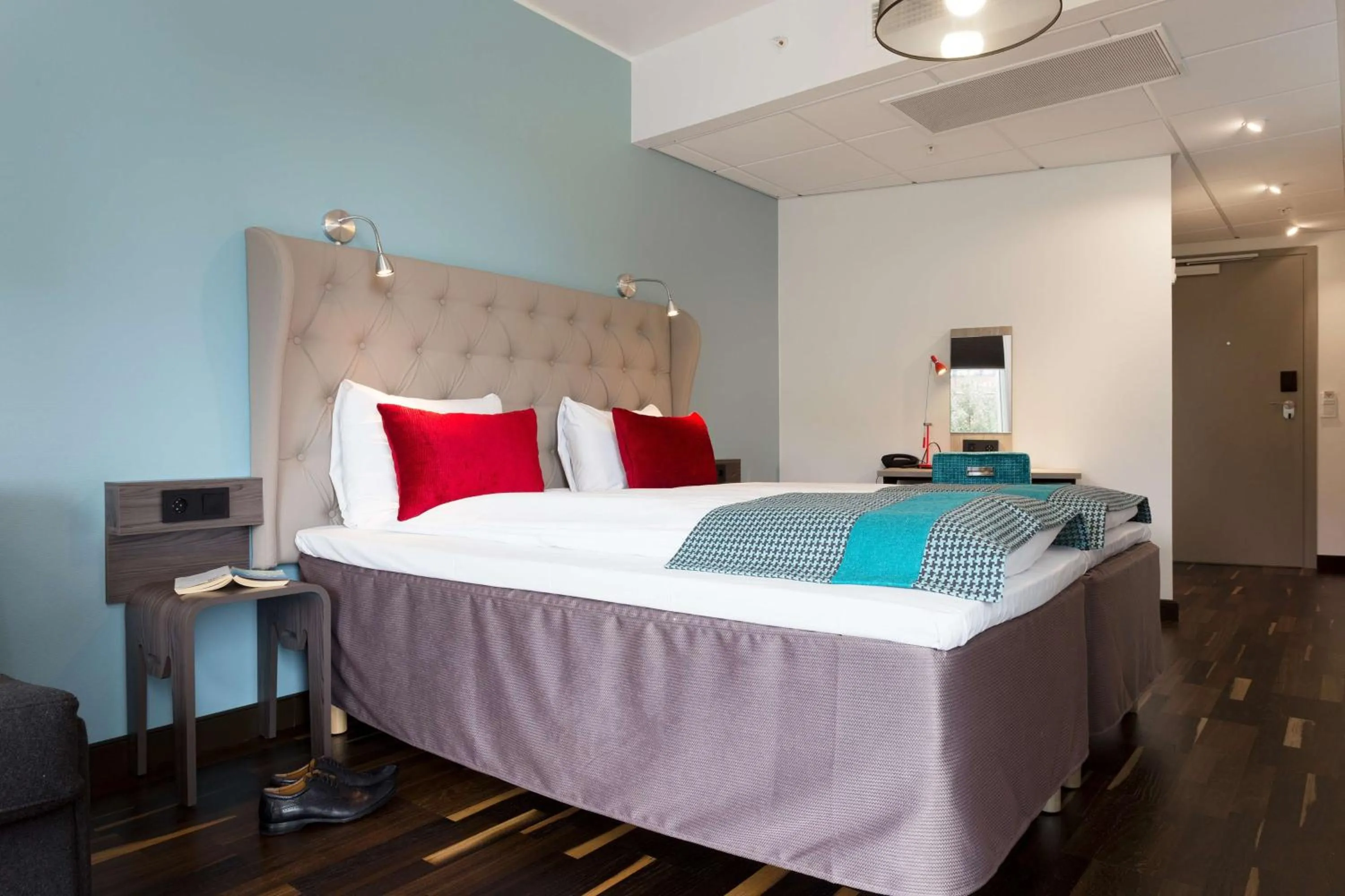 Standard Twin Room in Scandic Stavanger City