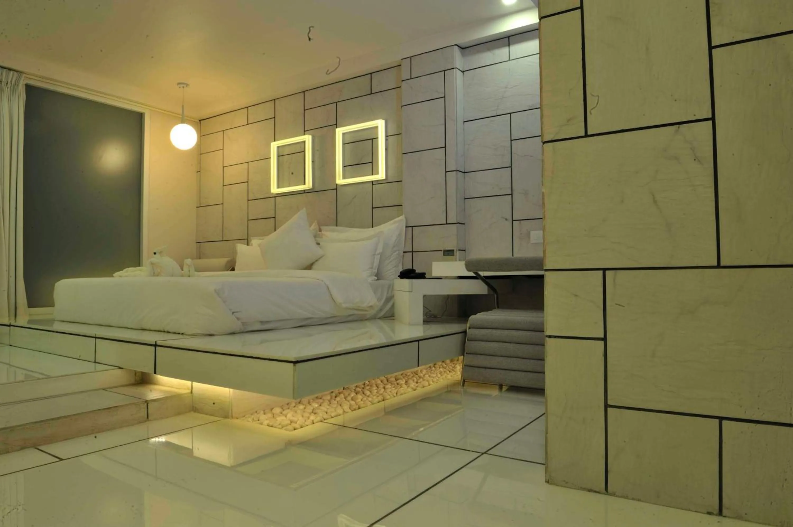 Executive Platinum Suite - single occupancy in Hotel El Dorado