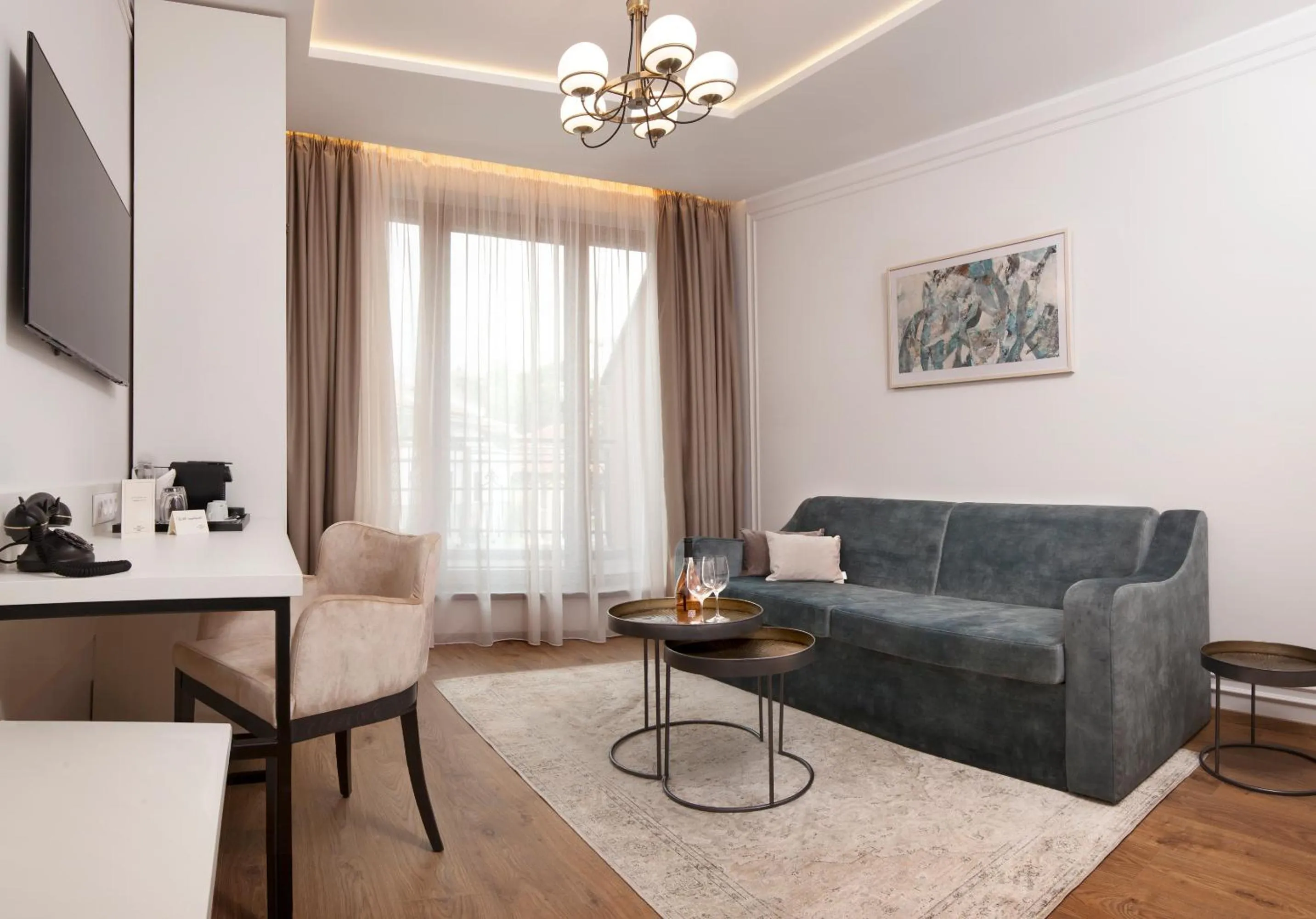 One-Bedroom Apartment in Villa Flavia Heritage Boutique Hotel