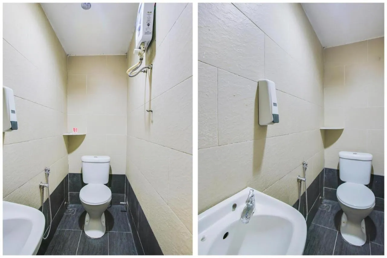 Deluxe Double Room in EZI HOTEL KLANG