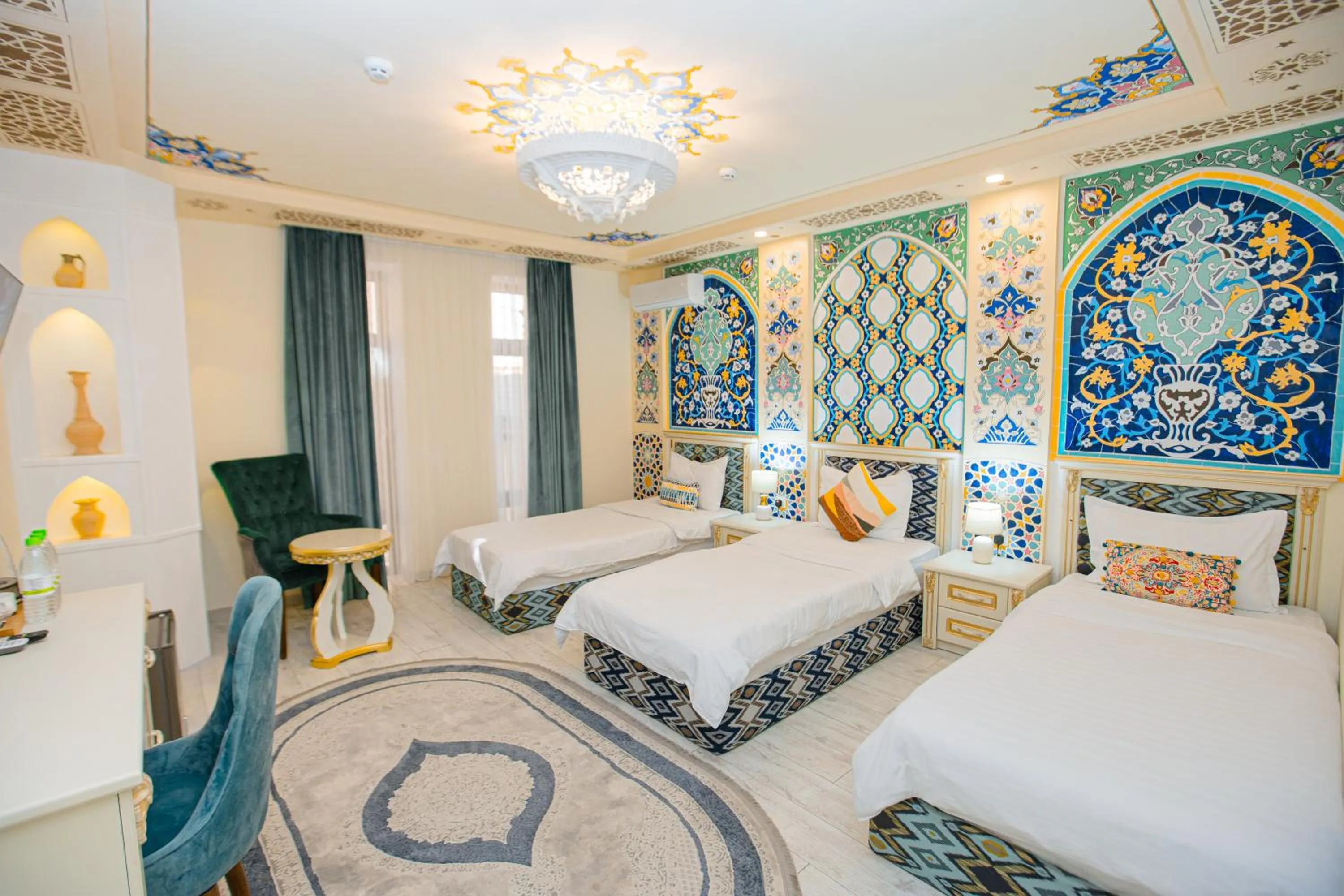 Triple Room with Balcony in Gur Emir Palace boutique hotel