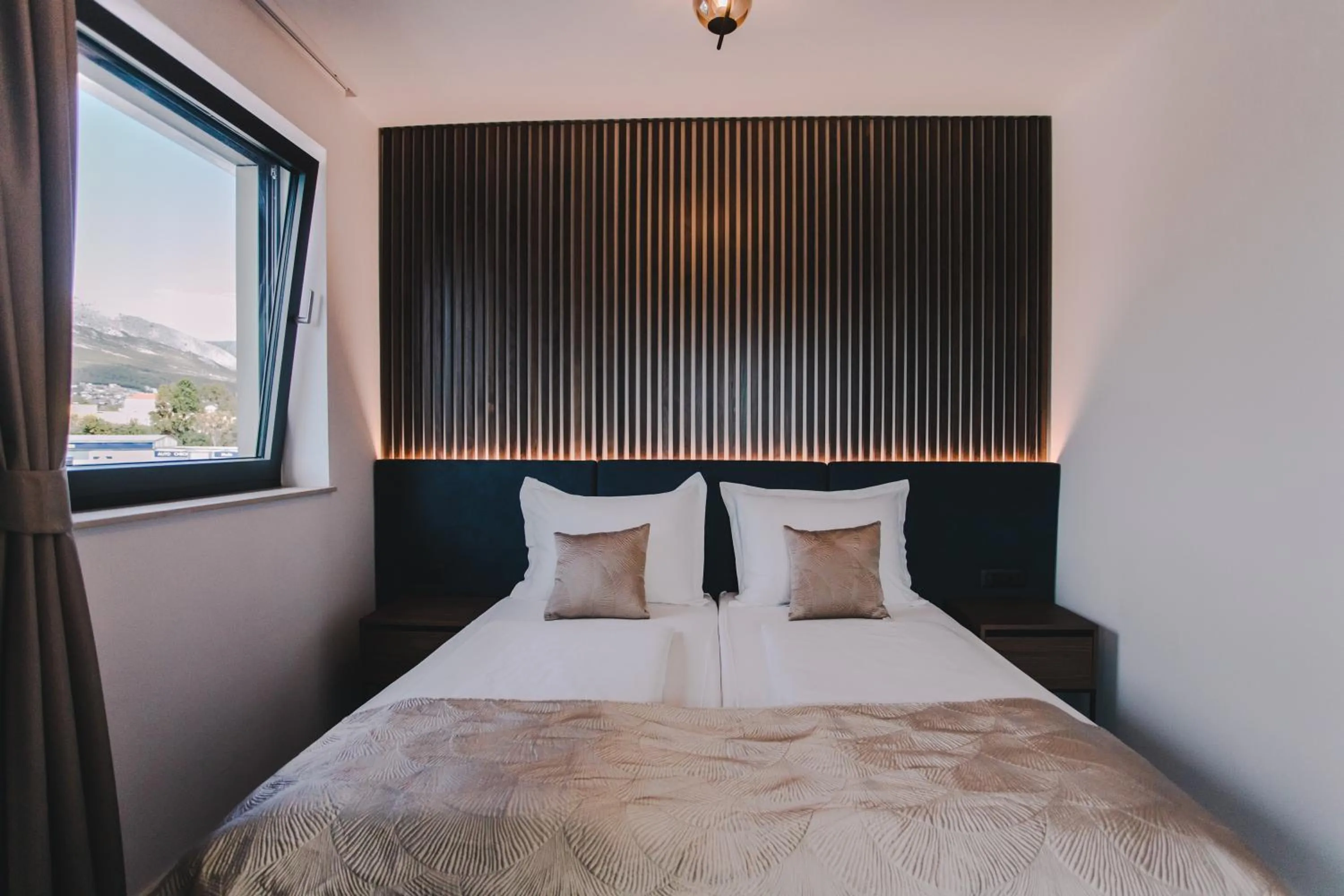 Deluxe Queen Room in Hotel Batuda