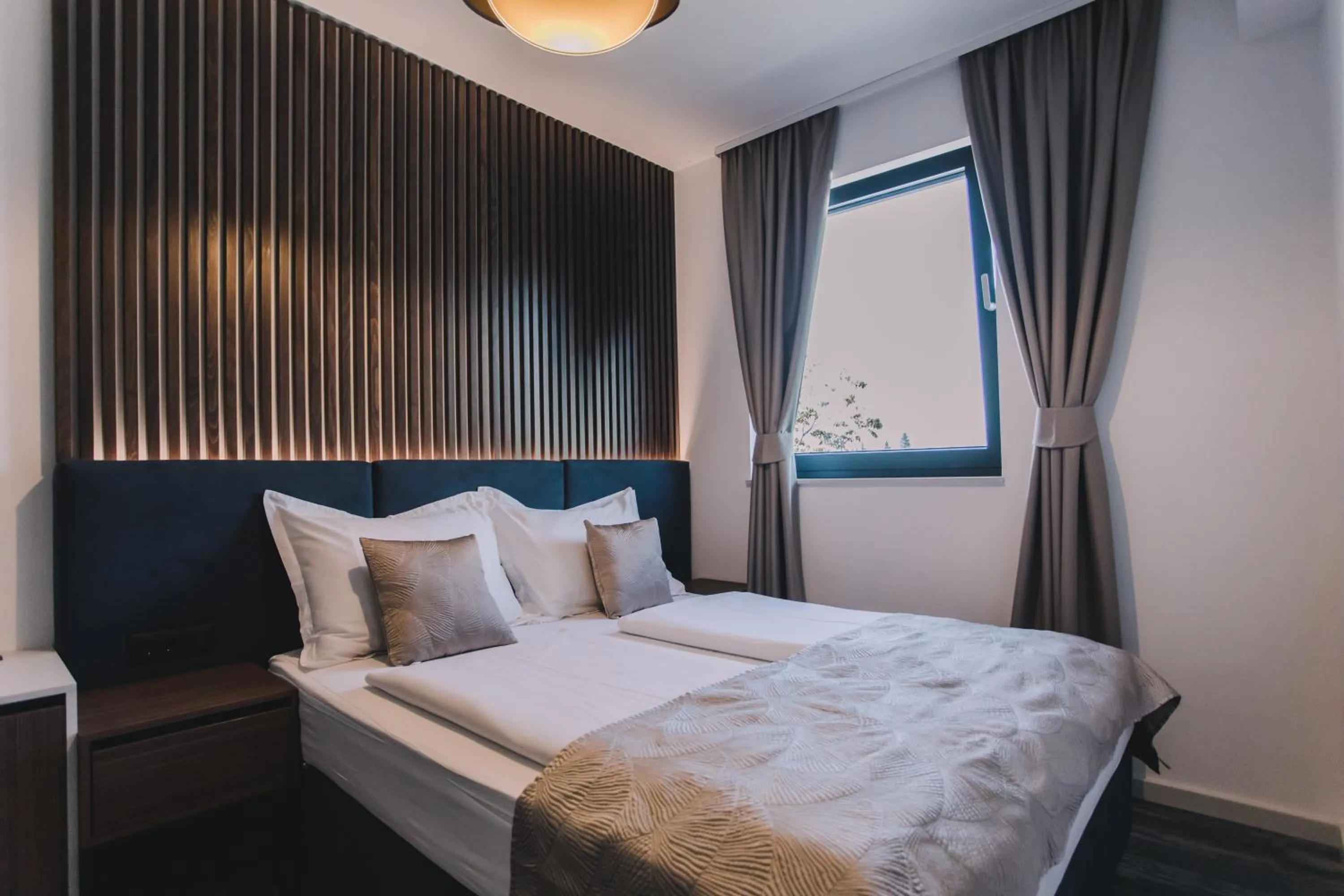 Deluxe Double or Twin Room in Hotel Batuda