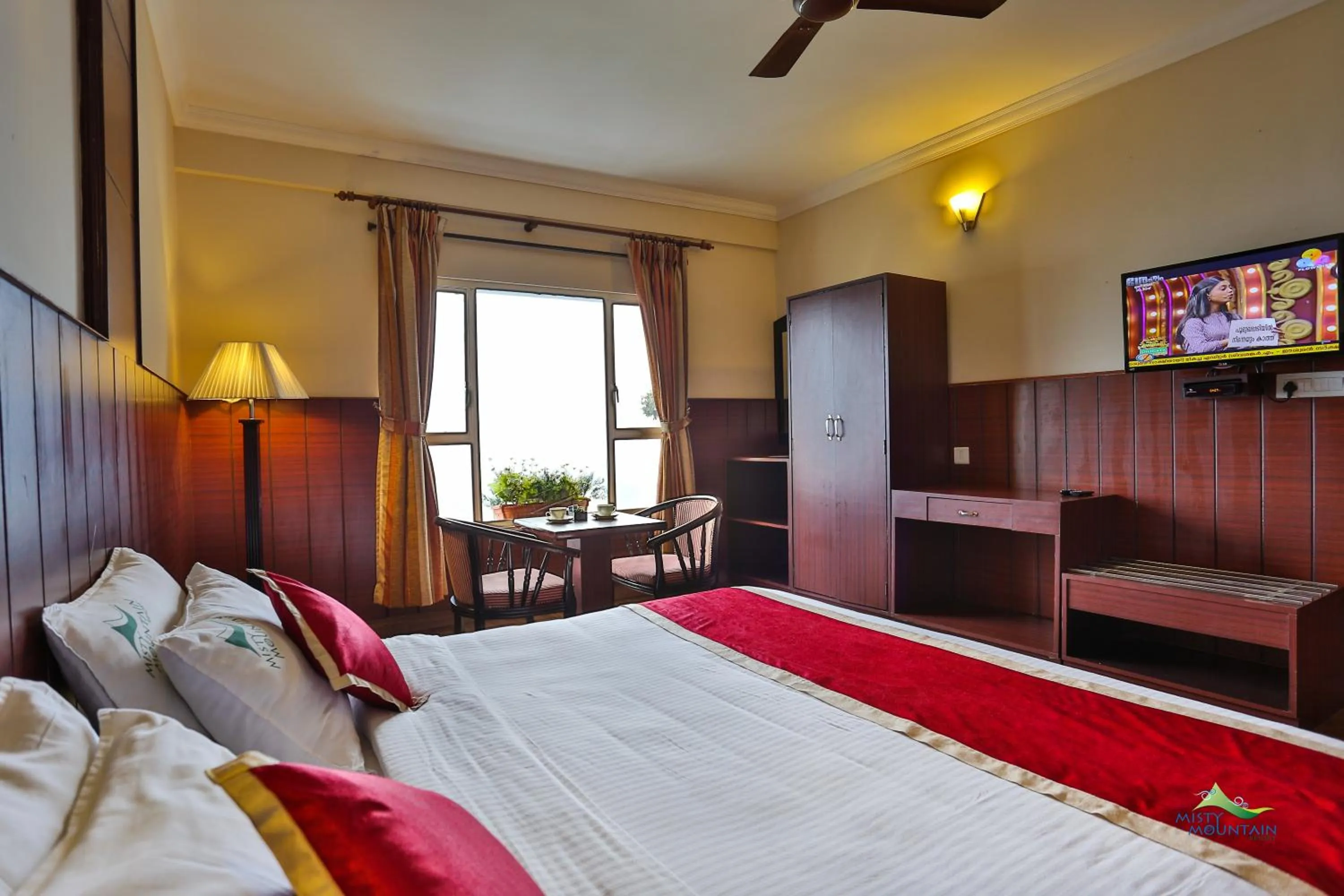 Double Room with Mountain View - single occupancy in Misty Mountain Resort