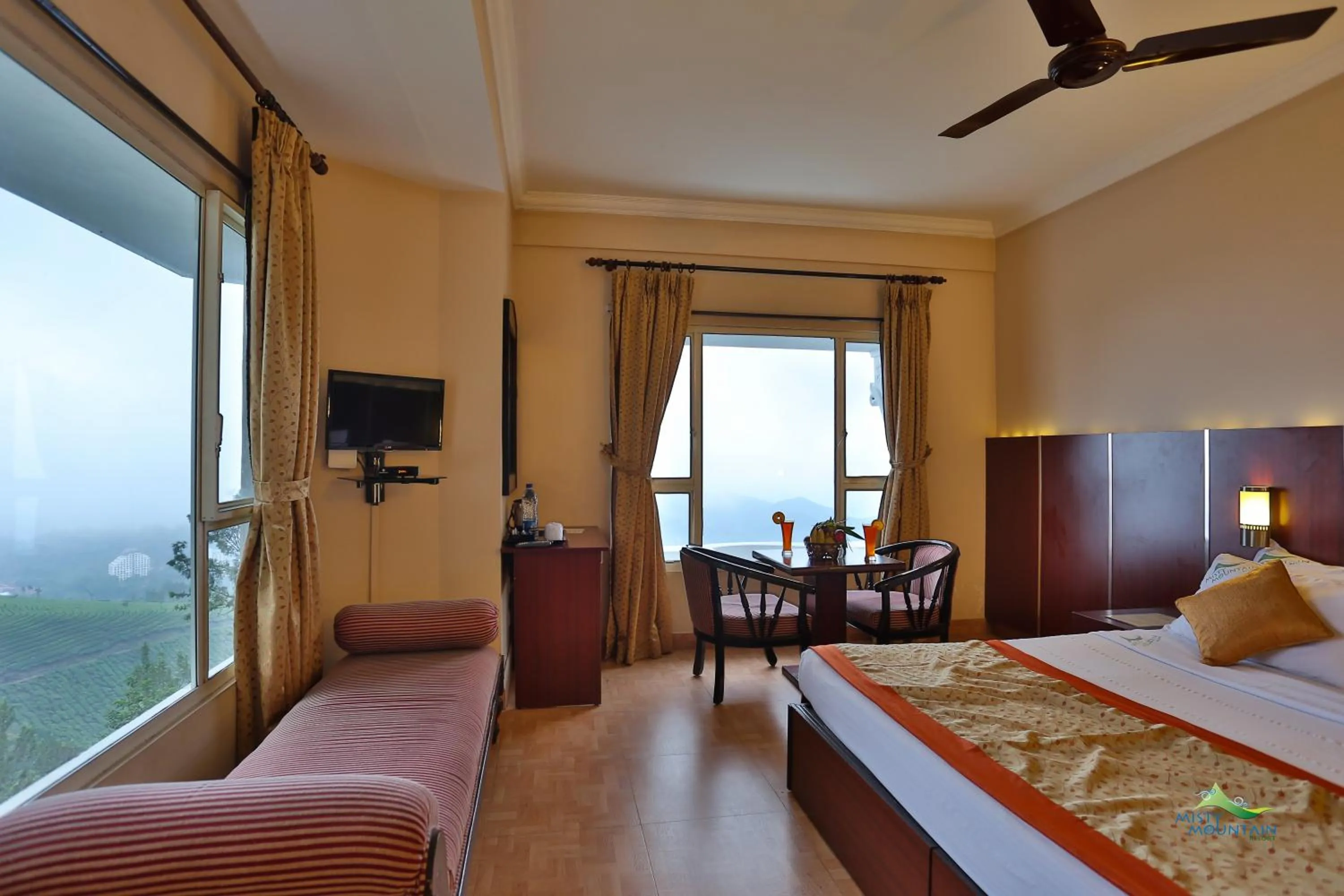 Deluxe Double Room - single occupancy in Misty Mountain Resort