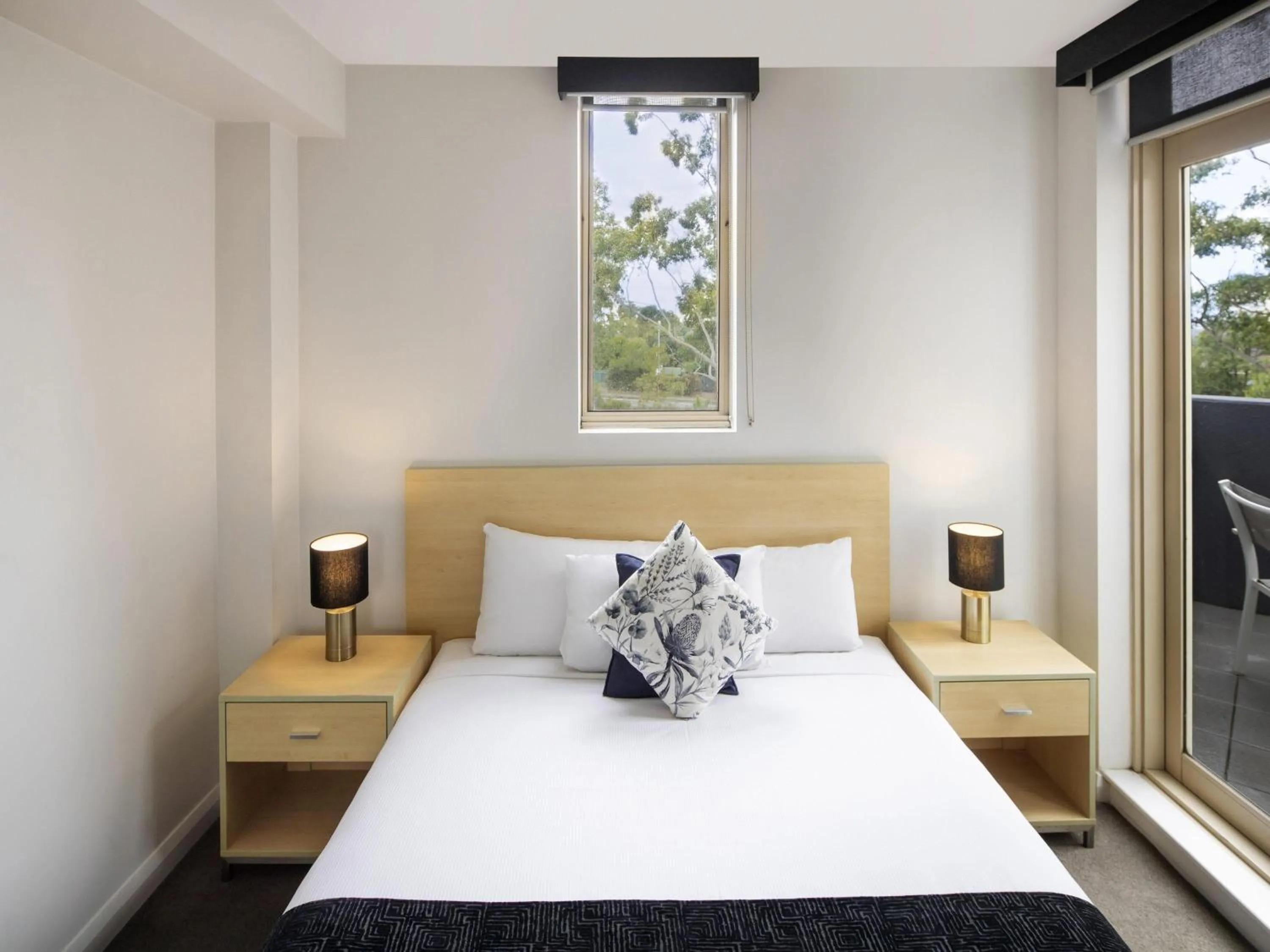 One Bedroom with One King Bed in Mantra Castle Hill Sydney, an Accor Hotel