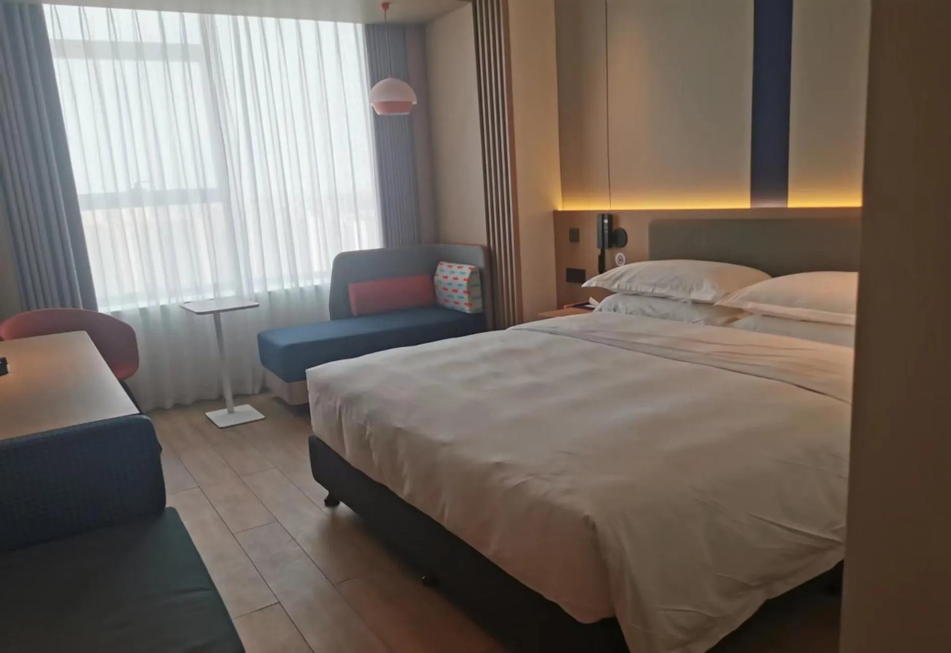 Standard King Room - Accessible in Holiday Inn Express Changsha Kaifu by IHG