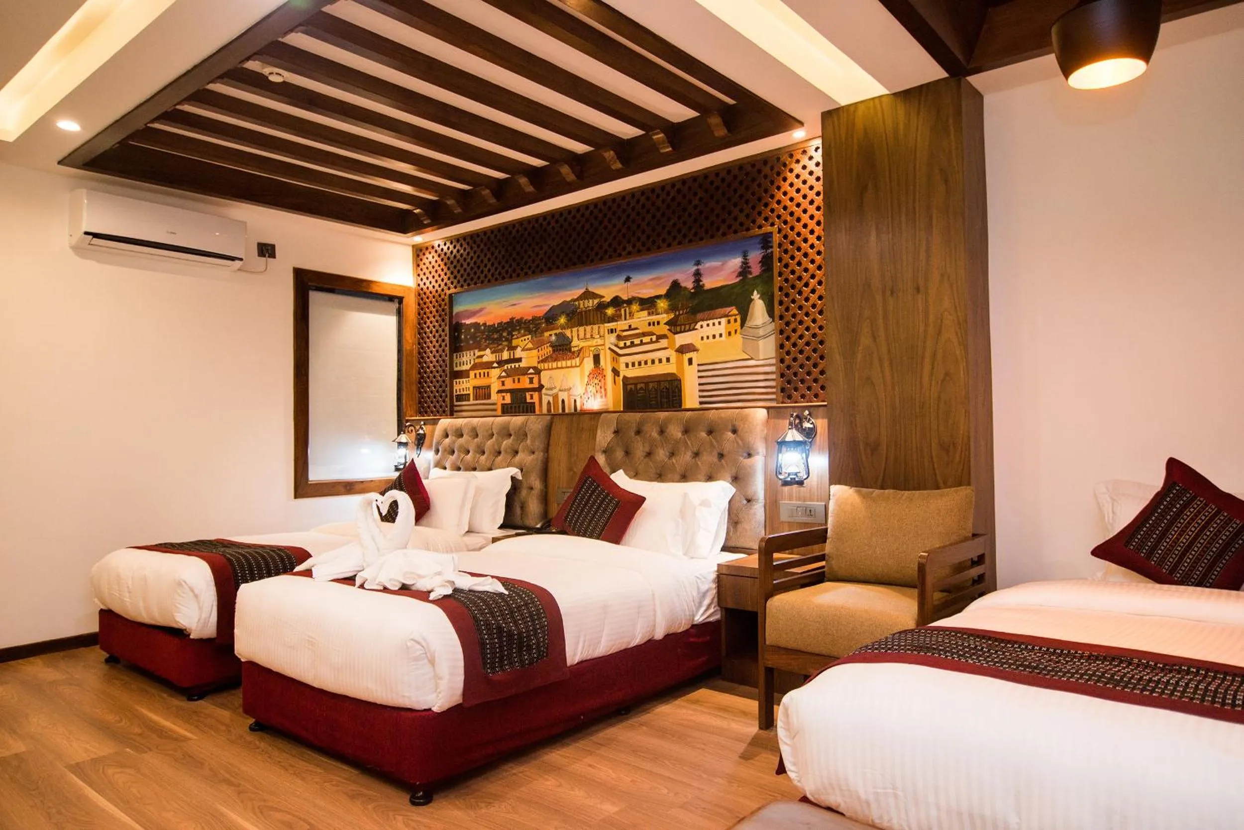 Deluxe Triple Room in Everest Boutique Hotel