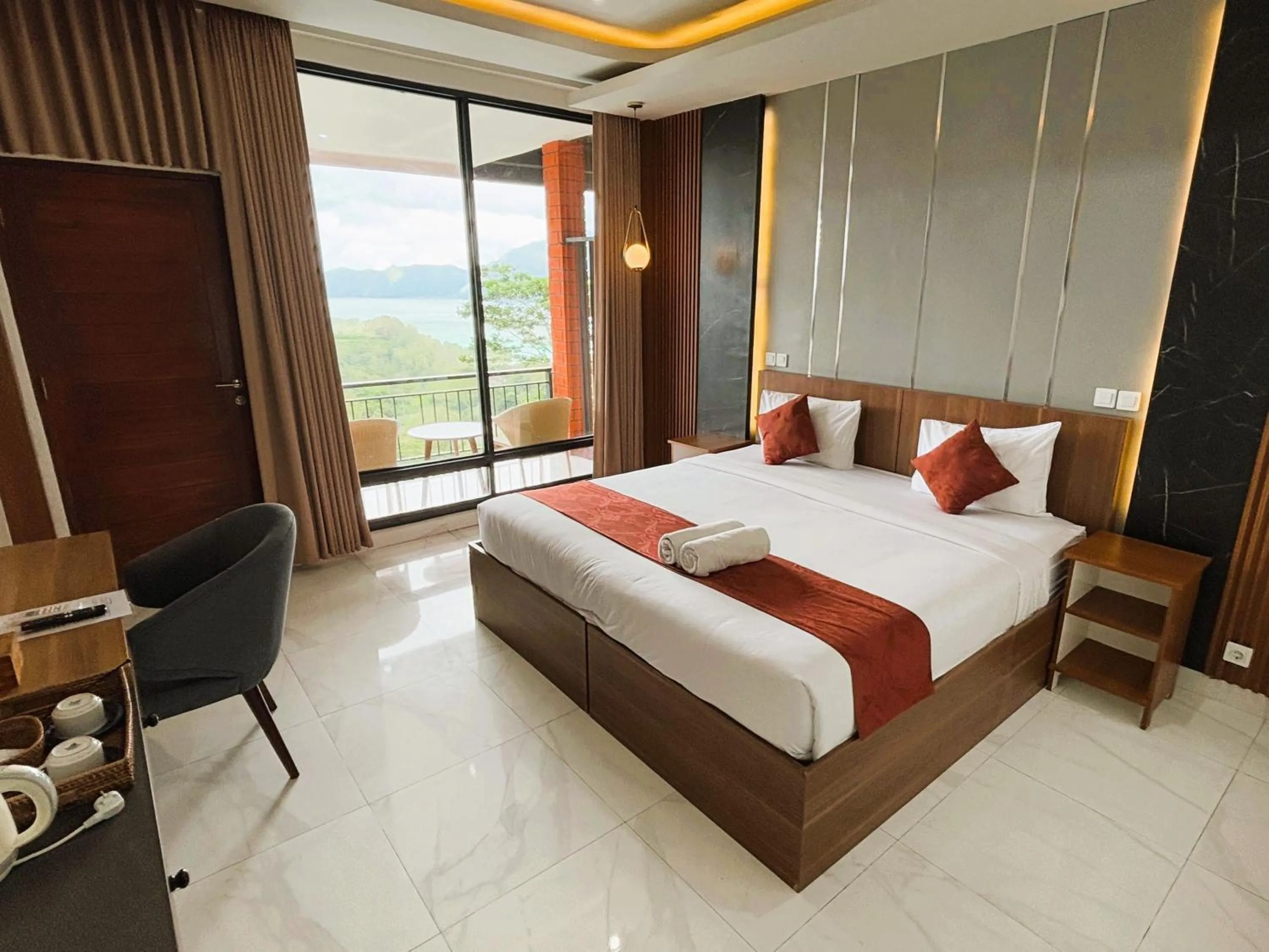 Deluxe Double or Twin Room with Mountain View in Caldera Hotel & Restaurant