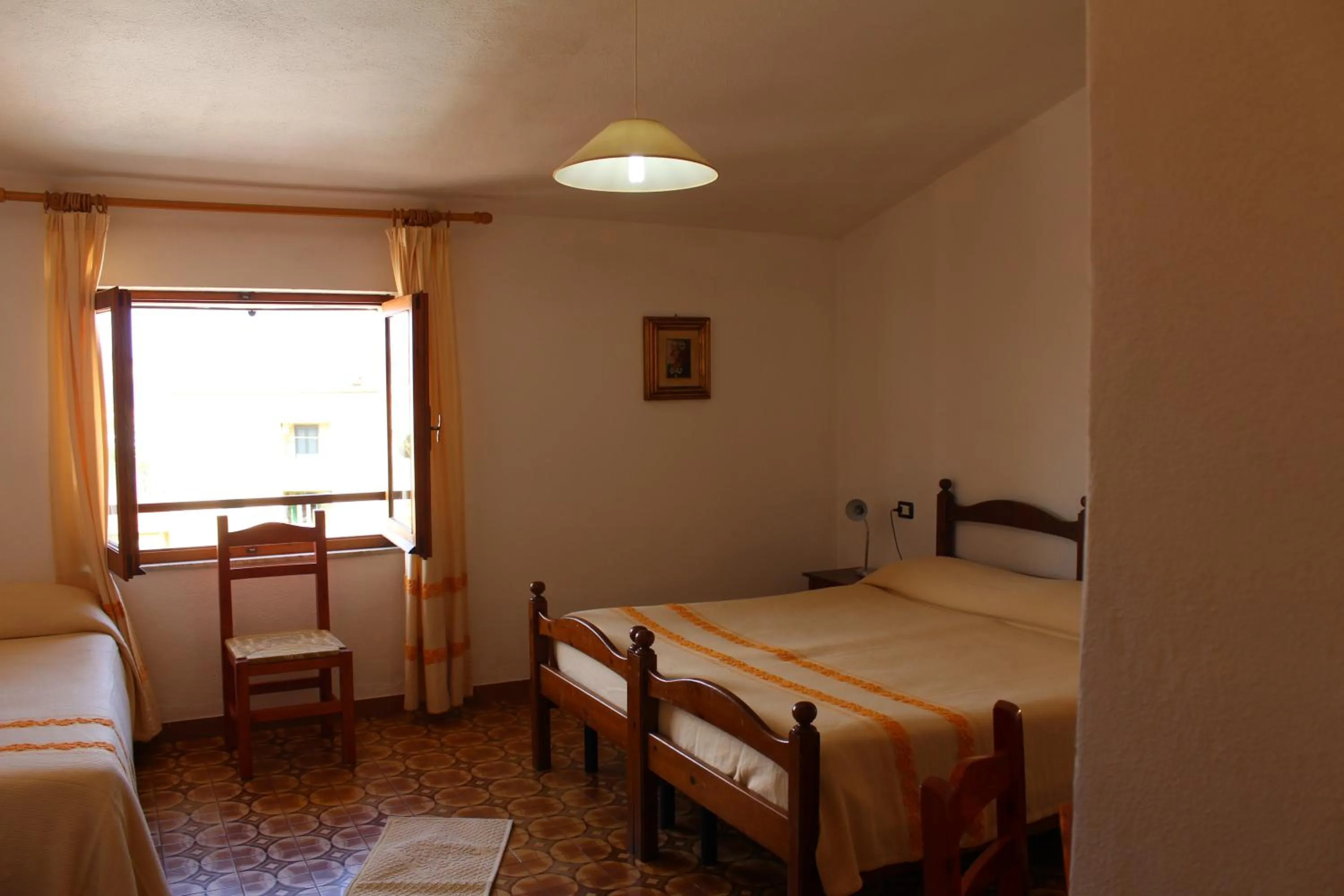 Quadruple Room - single occupancy in Hotel Piccada