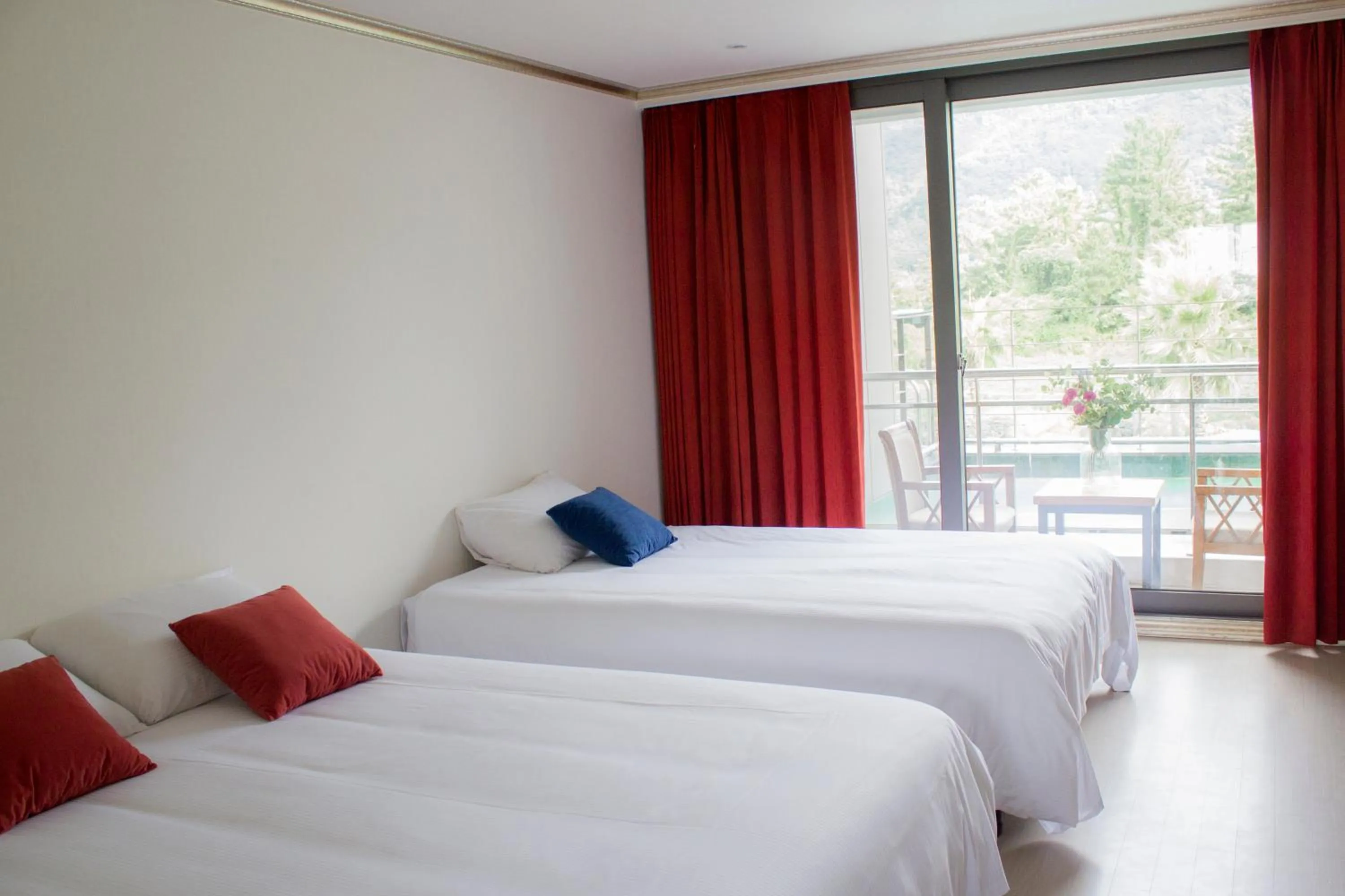 Twin Room in Dammora Resort