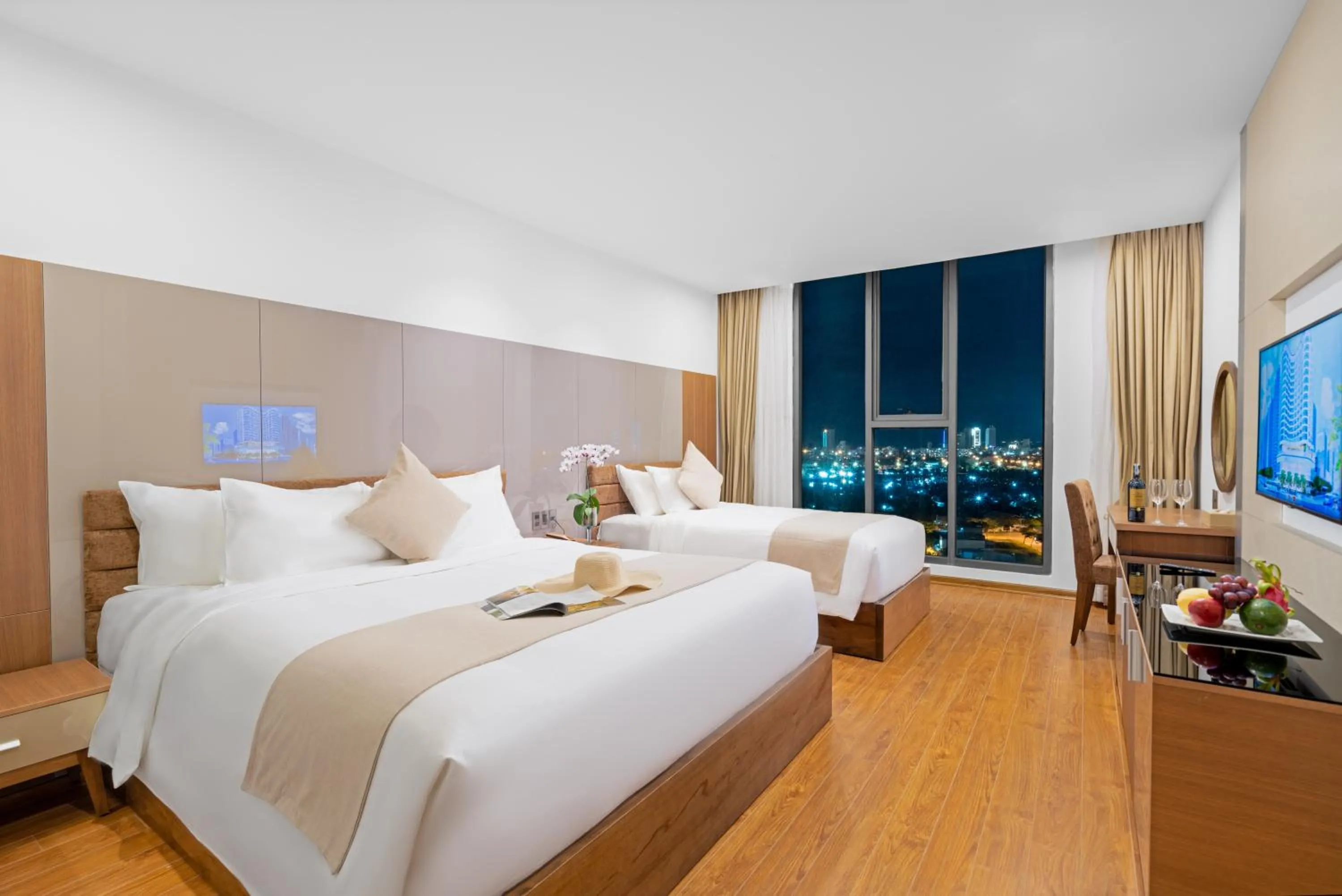 Deluxe Triple Room in Alan Sea Hotel Danang