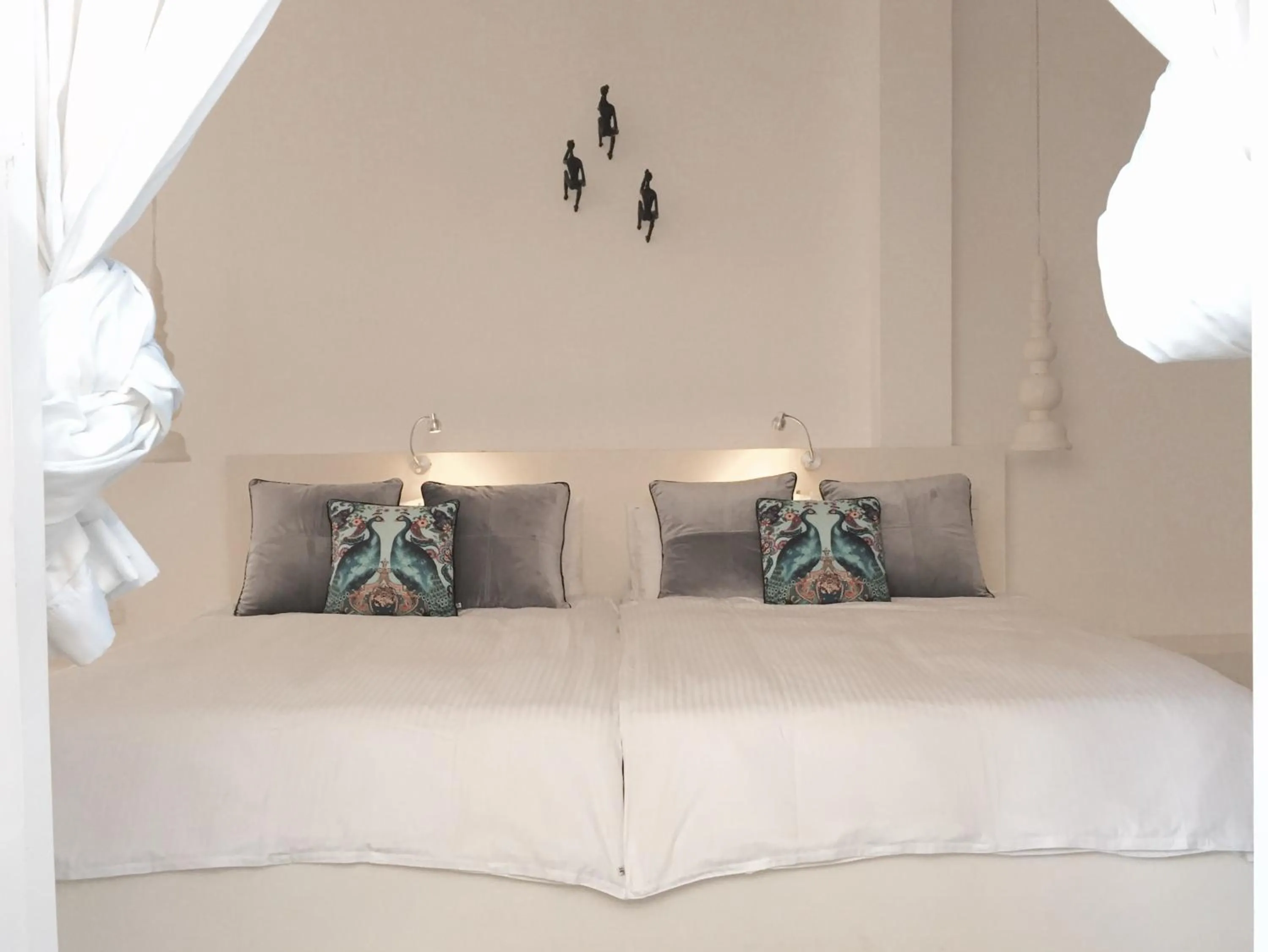 Superior Double Room - single occupancy in W15 Escape