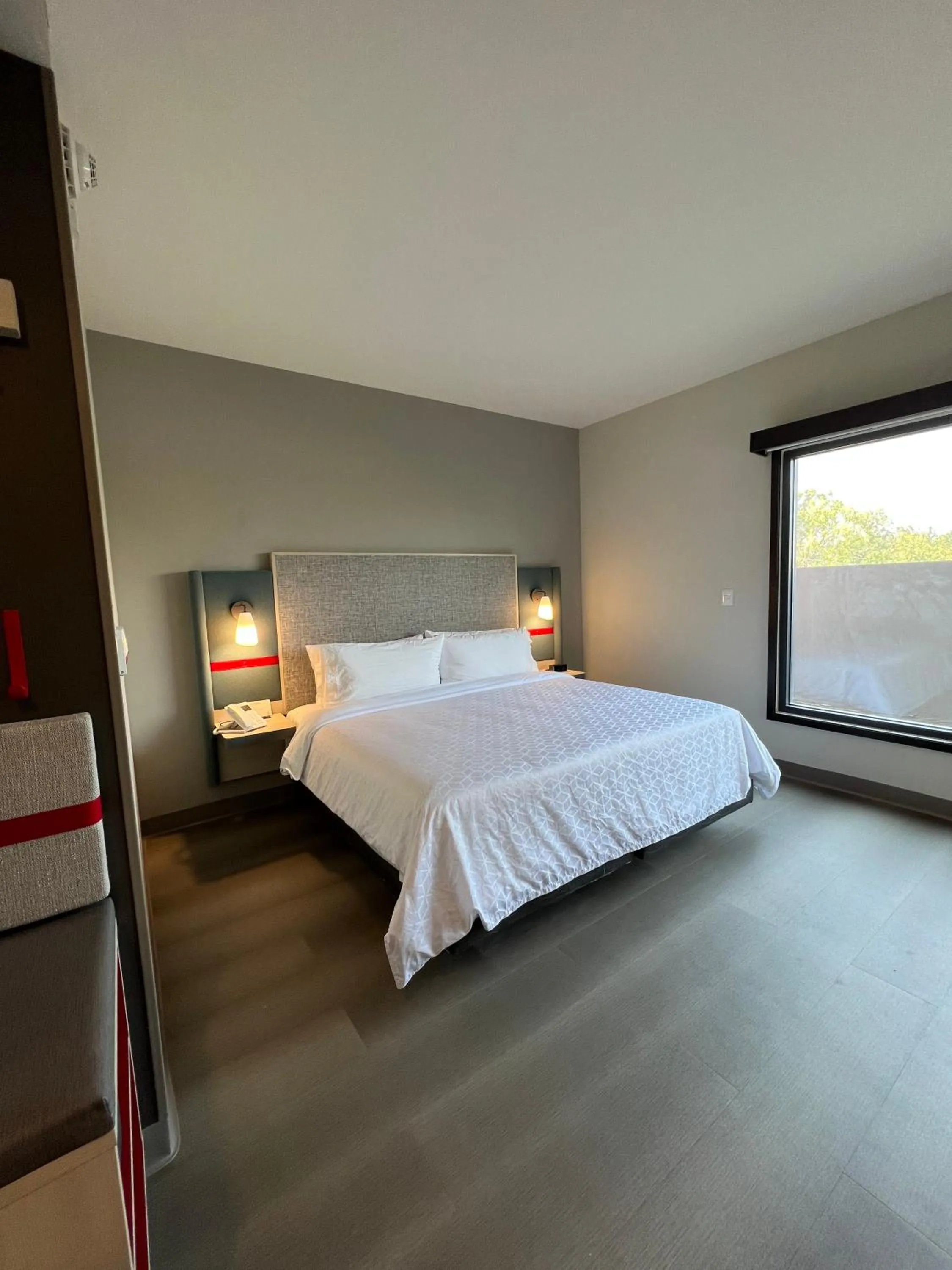 Standard Room in avid hotels - Guadalajara Av Vallarta Pte by IHG