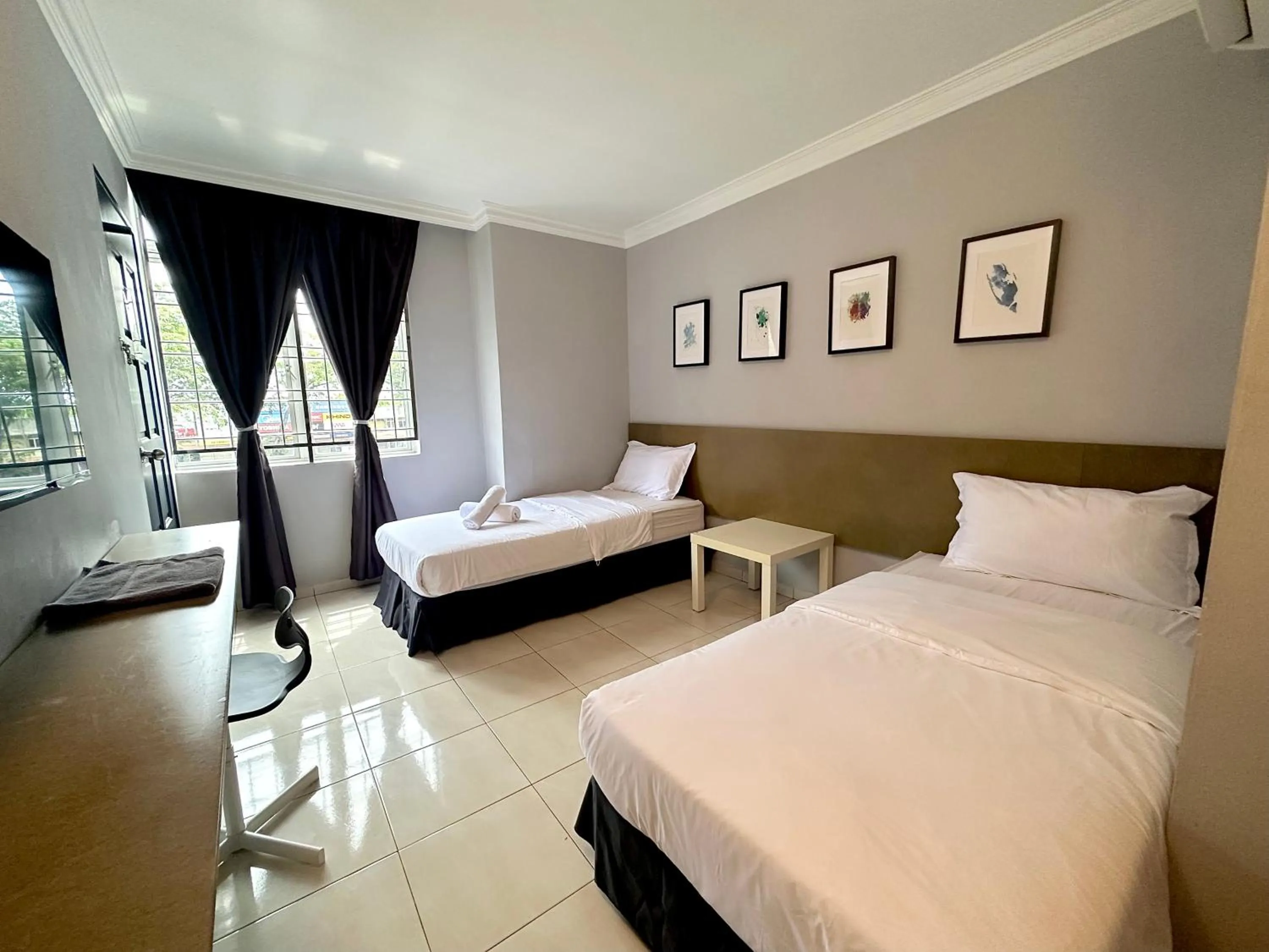 Twin Room in # Hashtag Hotel - Self Check in