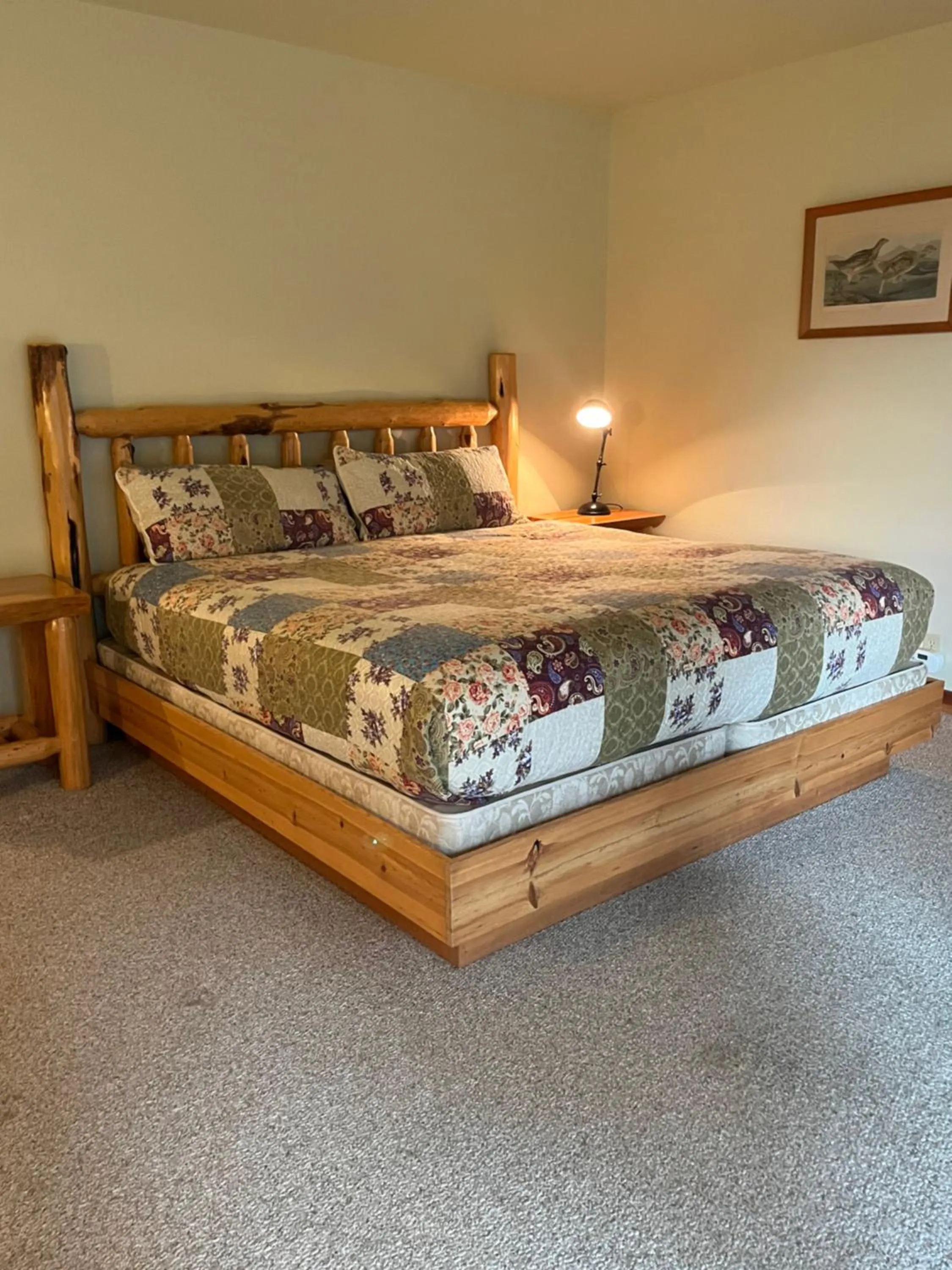 King Room with Balcony in River Run Inn