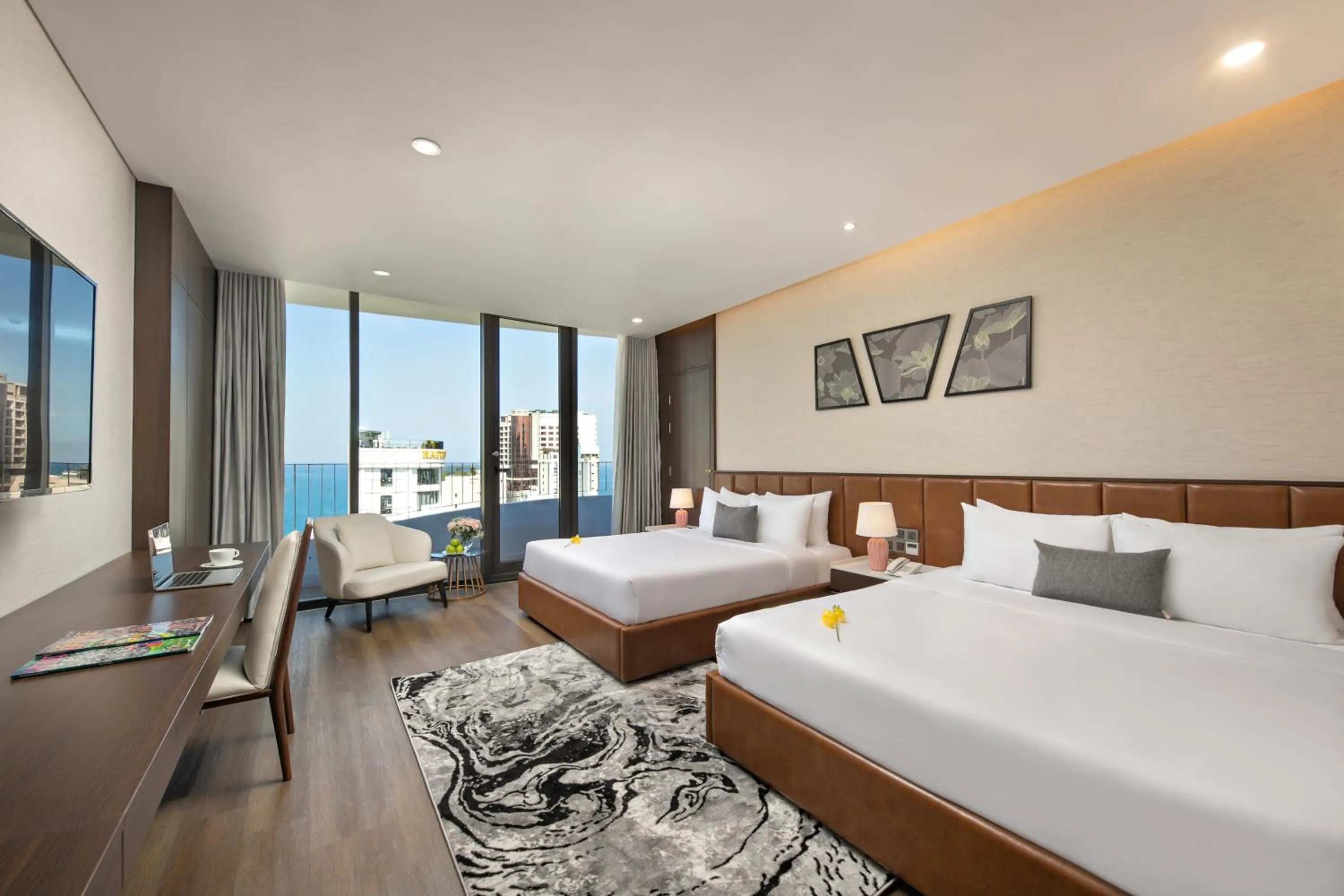 Deluxe with Balcony and Sea View - High Floor in Golden Lotus Grand Da Nang - Panoramic Rooftop Bar & Daily Afternoon Tea