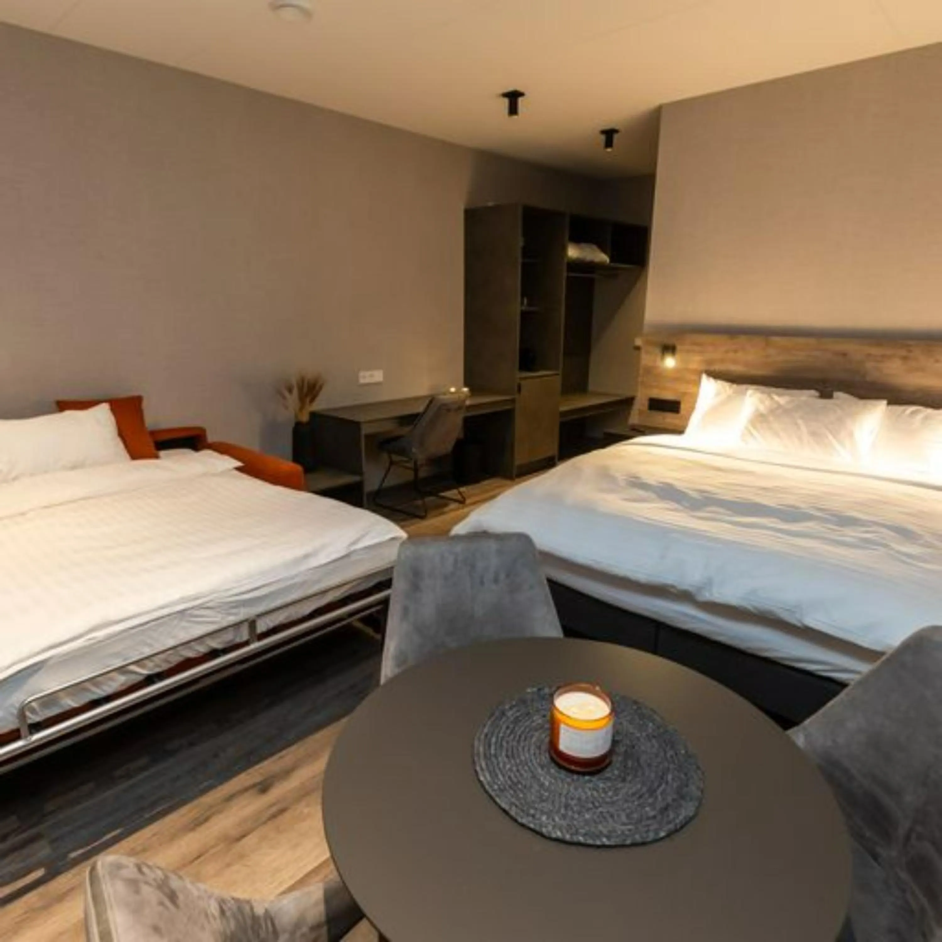 Triple Room in Hotel Halond