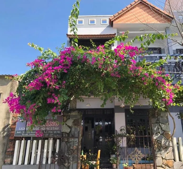 Triple Room with Shared Bathroom in Hai Dang Homestay