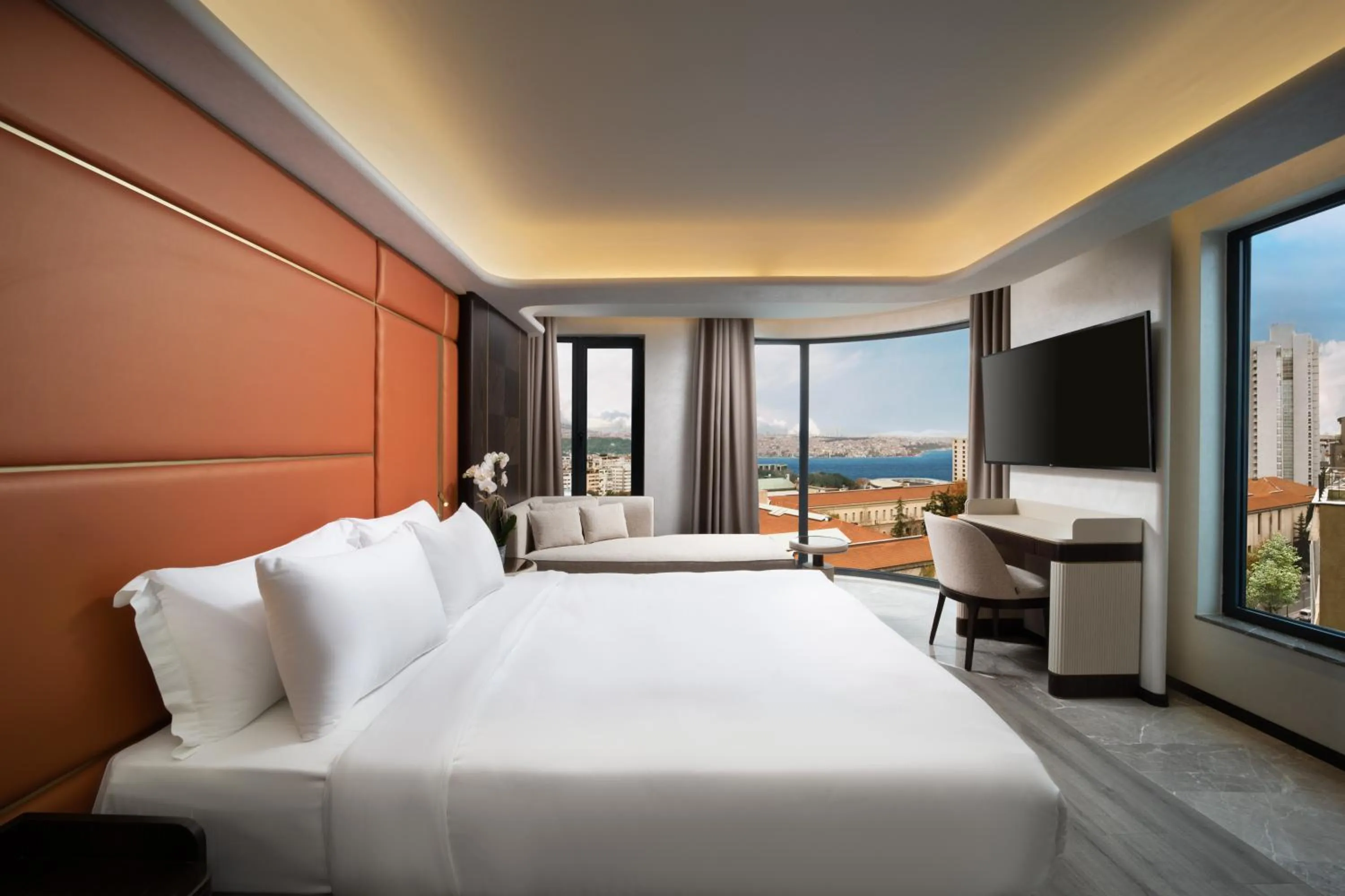 Junior Suite with Sea View in Bentley Hotel Bosphorus - Special Class