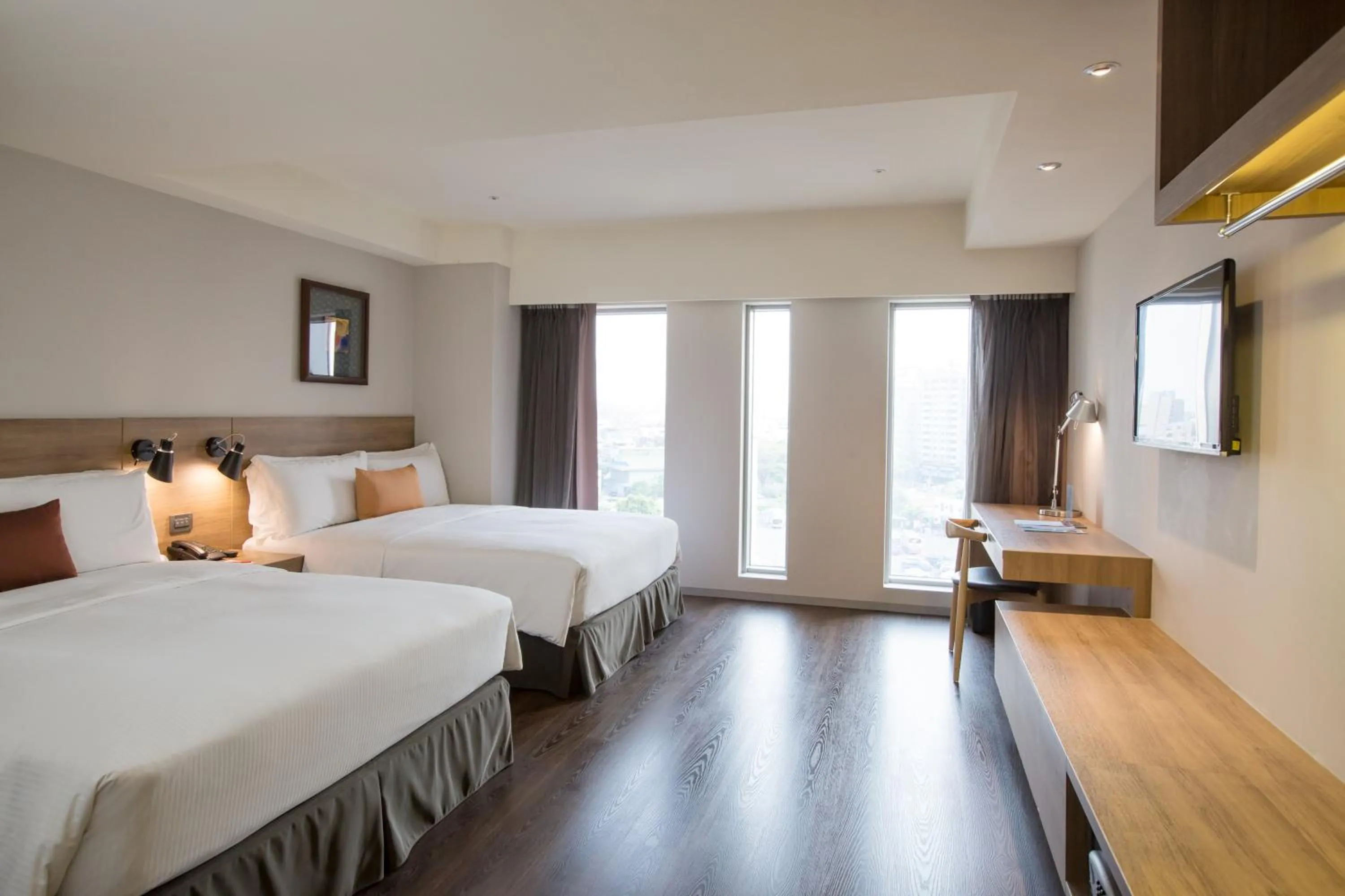 Deluxe Suite (4 Adults) in Just Sleep Kaohsiung Zhongzheng