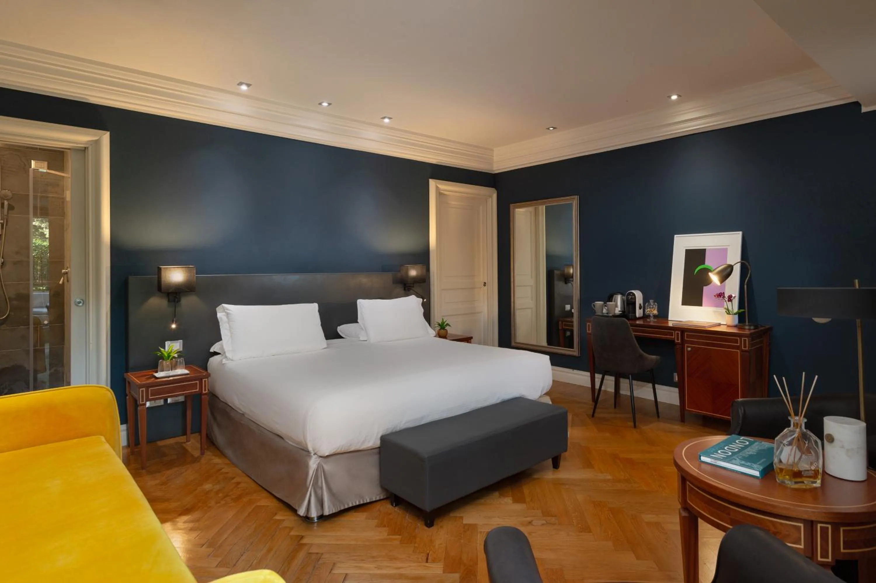 Junior Suite - Separate Building in Hotel Principe Torlonia